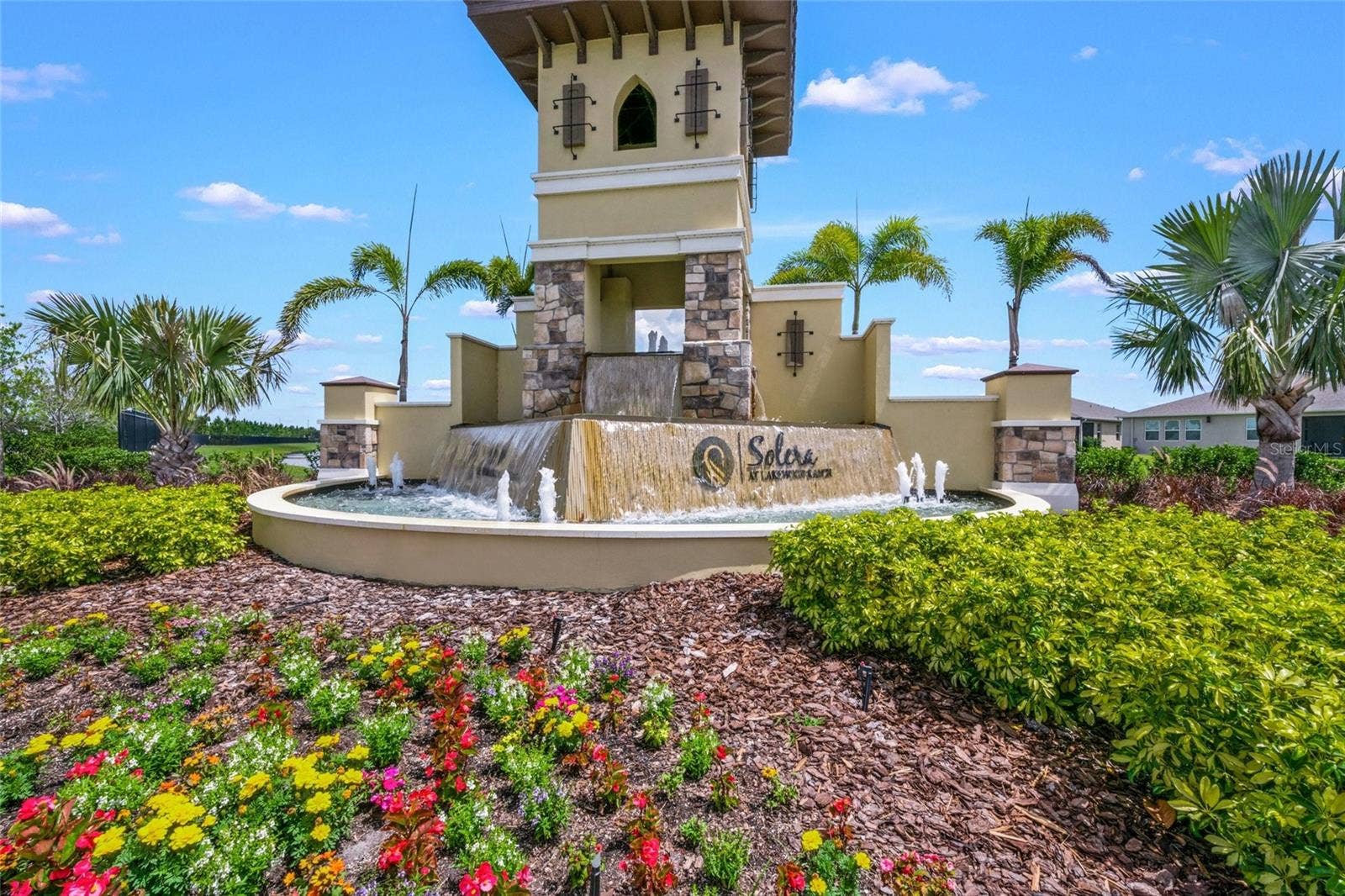 5215 MONTELENA COVE SW, Bradenton, FL 34211 Community Entrance