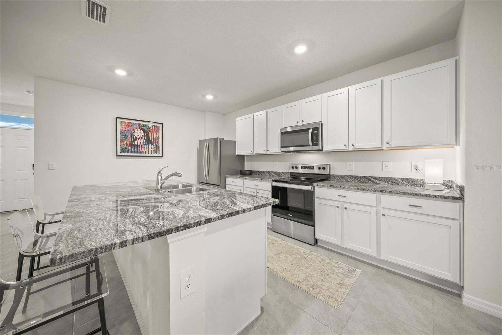 5215 MONTELENA COVE SW, Bradenton, FL 34211 Amazing kitchen