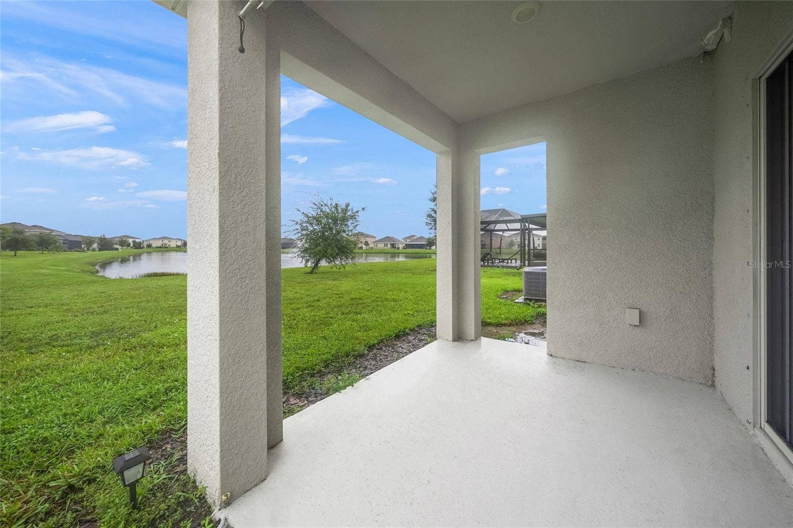 5215 MONTELENA COVE SW, Bradenton, FL 34211 Covered Porch