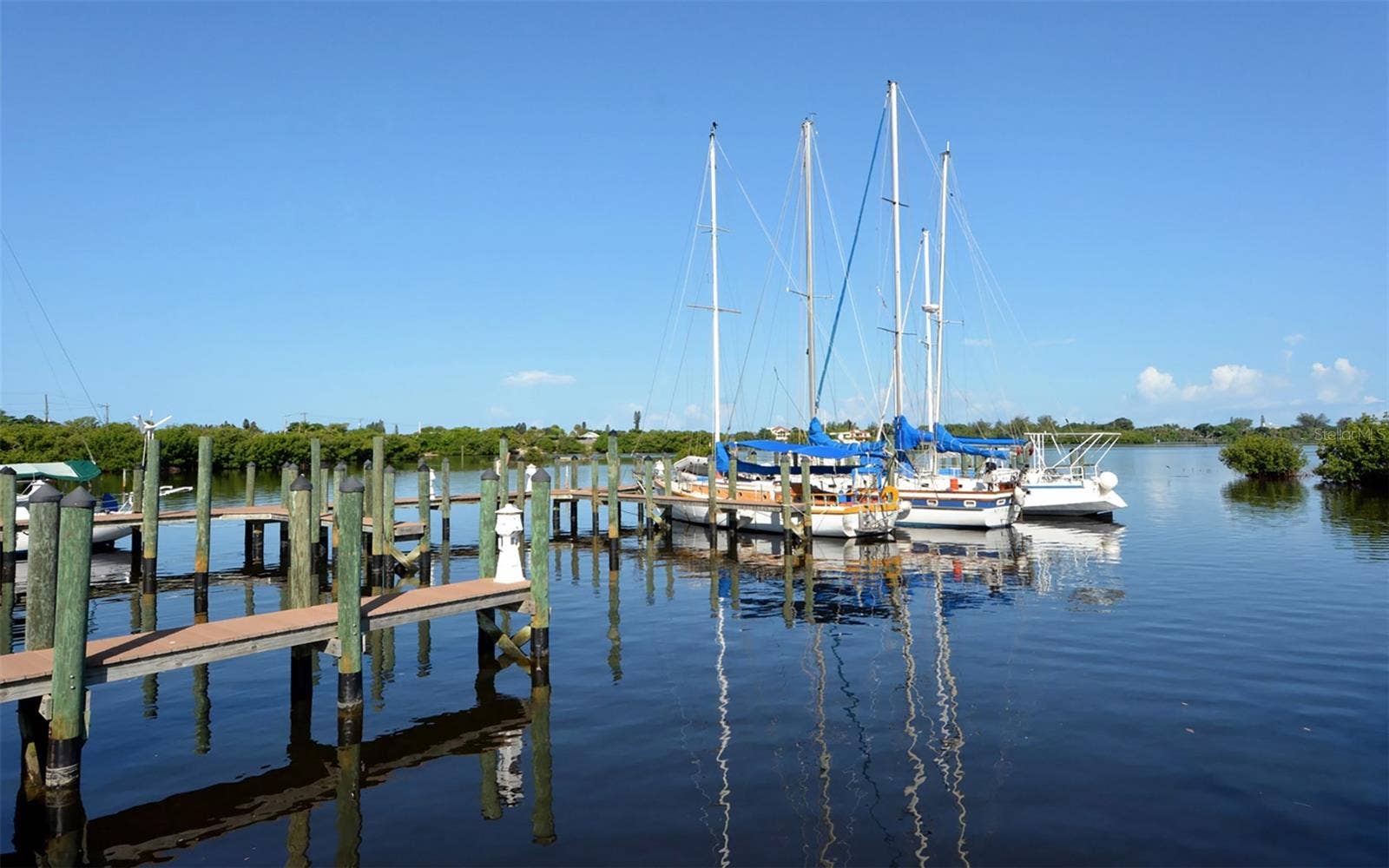 455 OAK POINT ROAD, Osprey, FL 34229 455 OAK POINT ROAD, Osprey, FL 34229