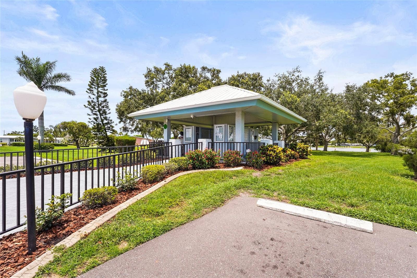 8470 IMPERIAL CIRCLE, Palmetto, FL 34221 8470 IMPERIAL CIRCLE, Palmetto, FL 34221