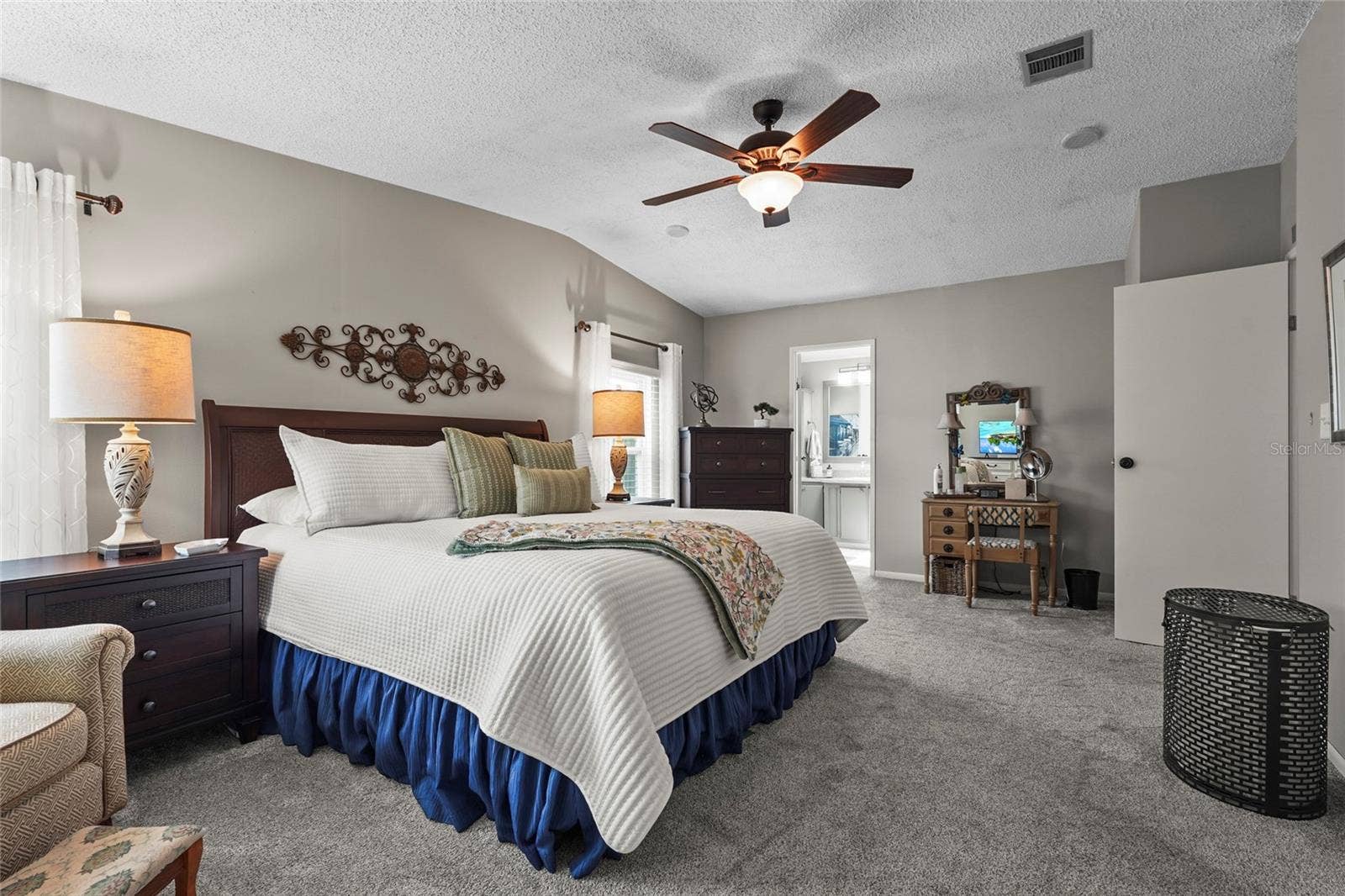 8470 IMPERIAL CIRCLE, Palmetto, FL 34221 8470 IMPERIAL CIRCLE, Palmetto, FL 34221
