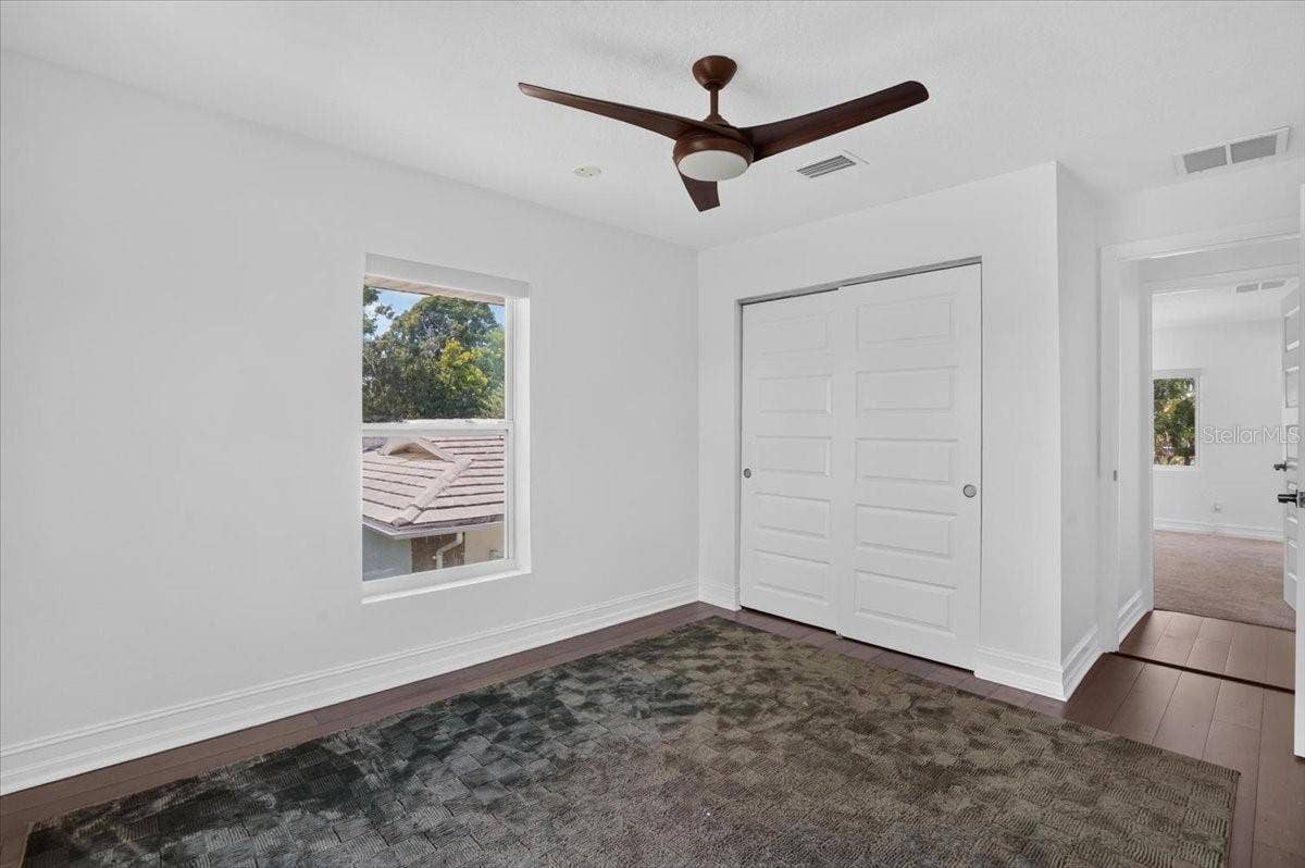 1709 ANASTASIA WAY S, St Petersburg, FL 33712