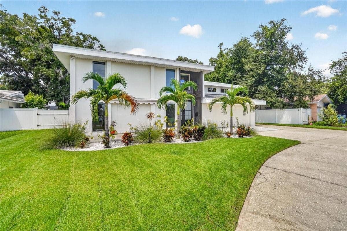 1709 ANASTASIA WAY S, St Petersburg, FL 33712