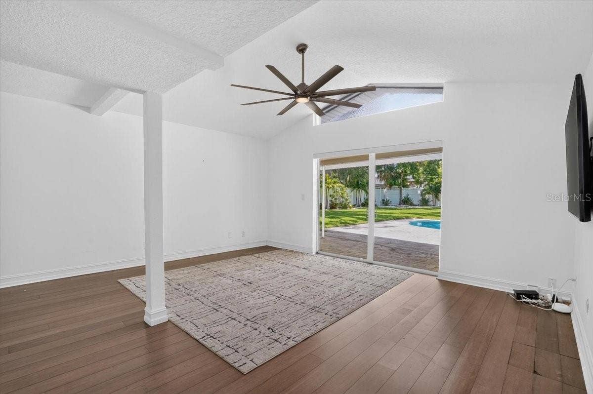 1709 ANASTASIA WAY S, St Petersburg, FL 33712