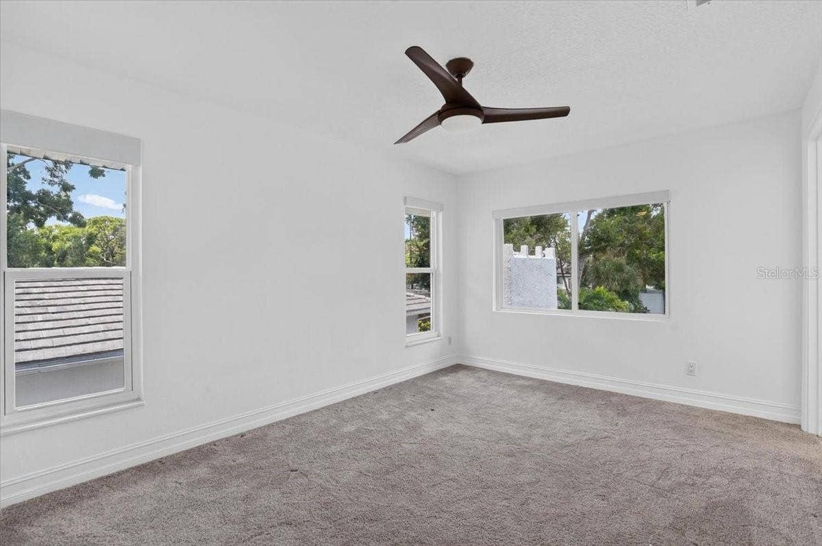 1709 ANASTASIA WAY S, St Petersburg, FL 33712