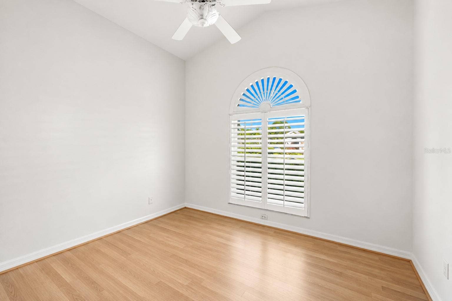 2147 WASATCH DRIVE, Sarasota, FL 34235 2147 WASATCH DRIVE, Sarasota, FL 34235