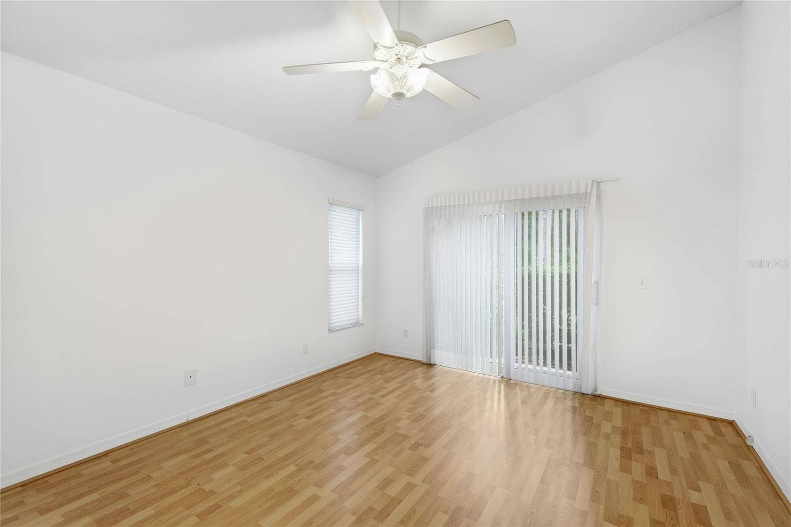 2147 WASATCH DRIVE, Sarasota, FL 34235 2147 WASATCH DRIVE, Sarasota, FL 34235