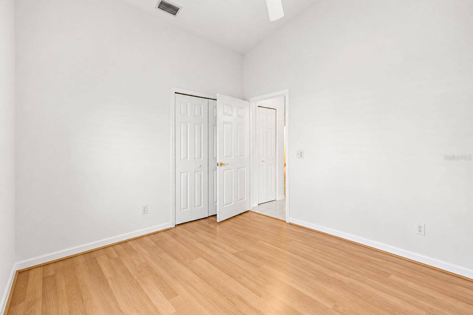 2147 WASATCH DRIVE, Sarasota, FL 34235 2147 WASATCH DRIVE, Sarasota, FL 34235