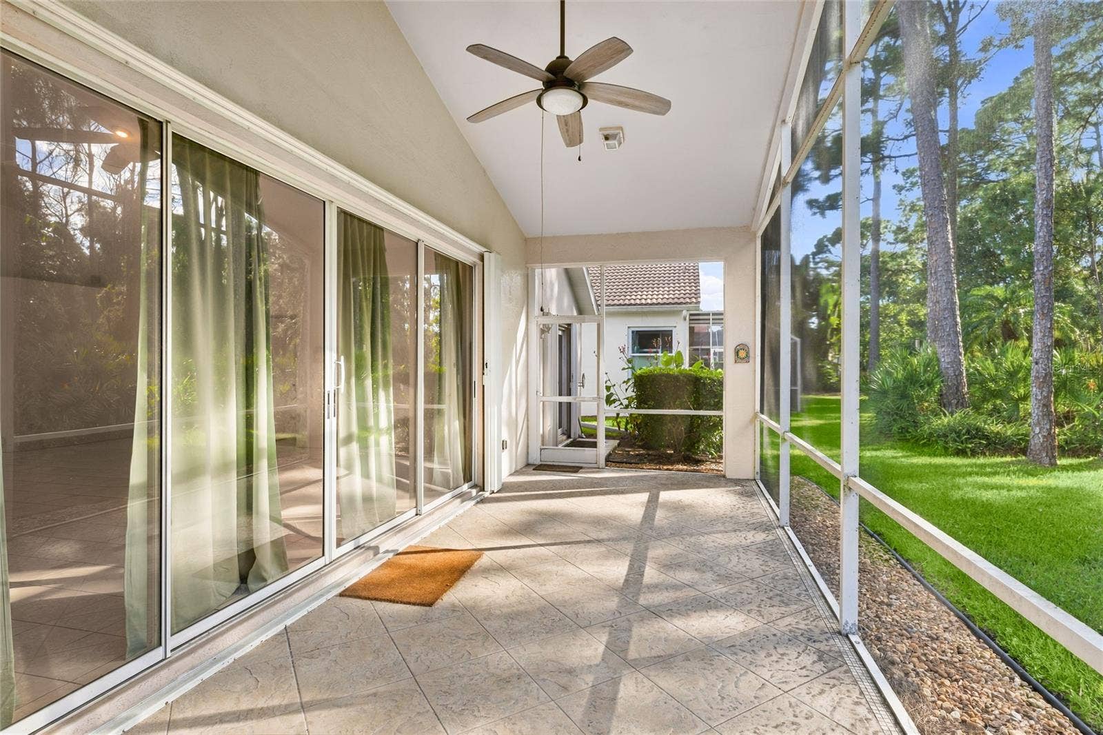 2147 WASATCH DRIVE, Sarasota, FL 34235 2147 WASATCH DRIVE, Sarasota, FL 34235