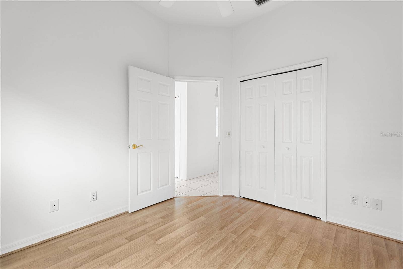 2147 WASATCH DRIVE, Sarasota, FL 34235 2147 WASATCH DRIVE, Sarasota, FL 34235