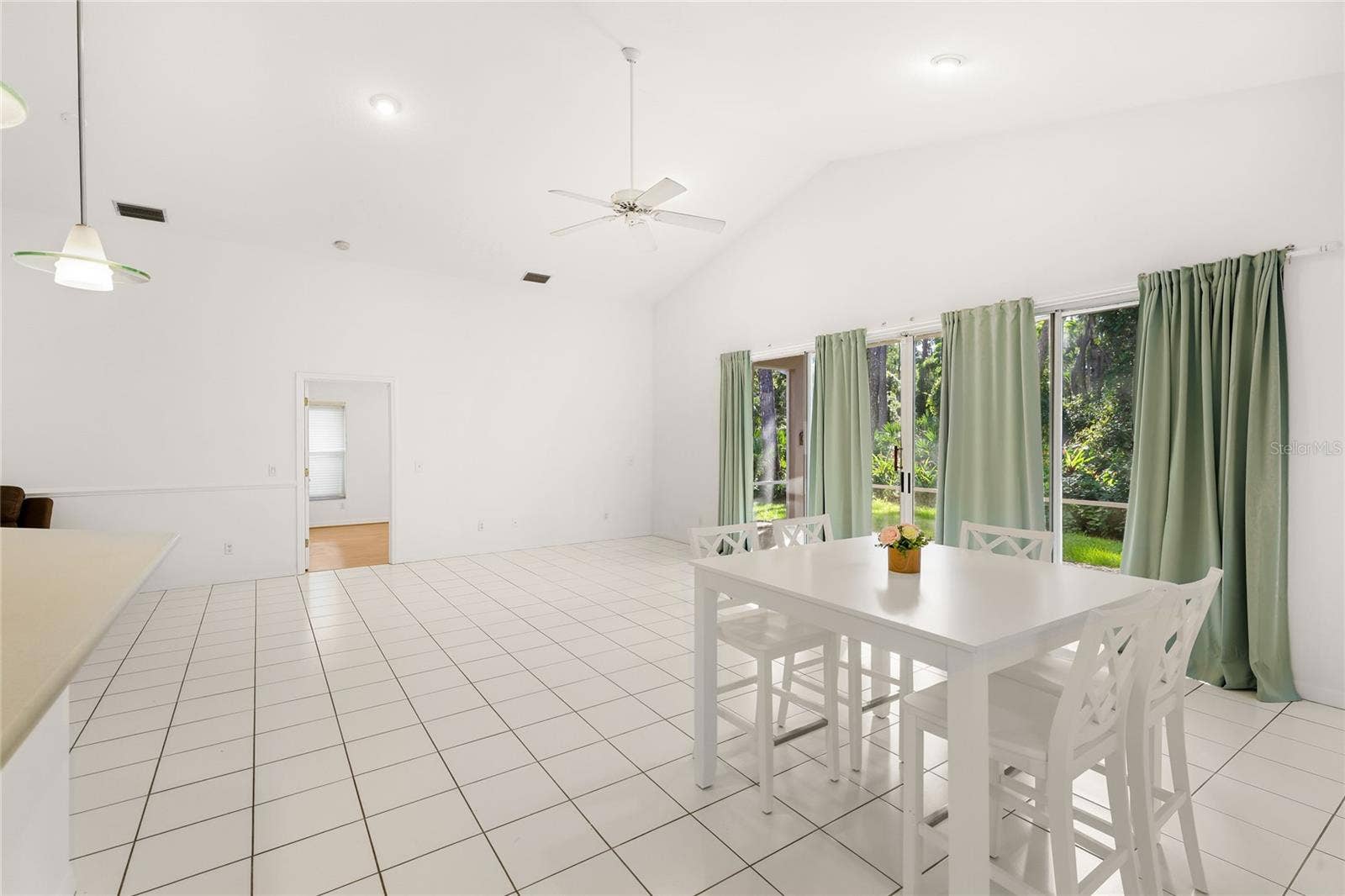 2147 WASATCH DRIVE, Sarasota, FL 34235 2147 WASATCH DRIVE, Sarasota, FL 34235