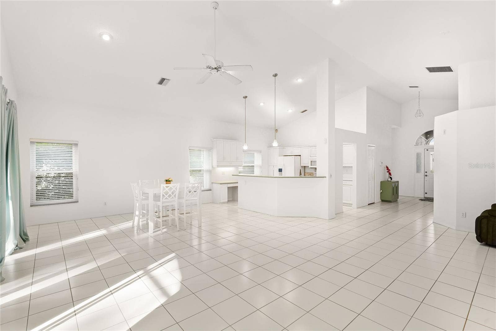 2147 WASATCH DRIVE, Sarasota, FL 34235 2147 WASATCH DRIVE, Sarasota, FL 34235