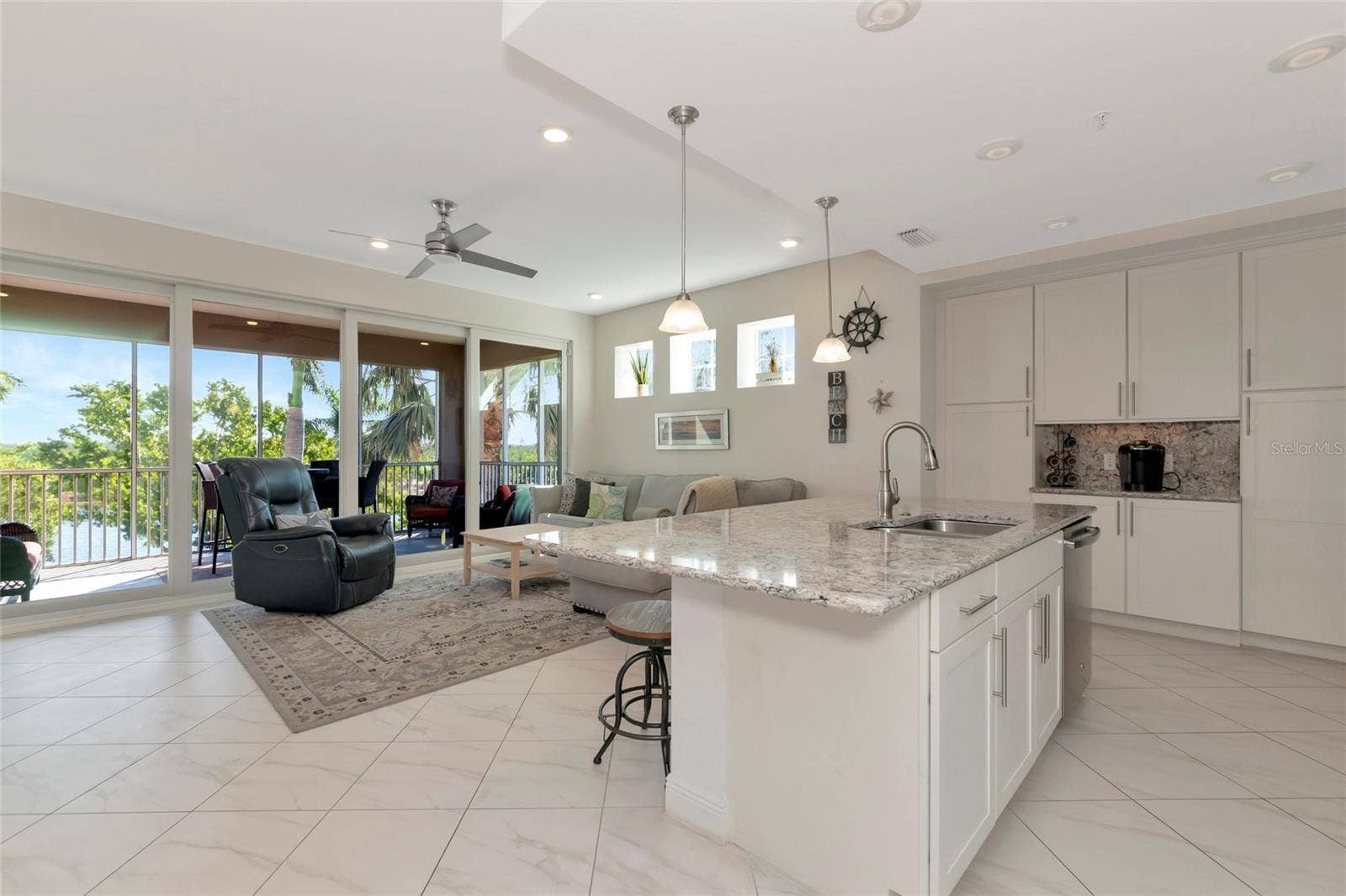 395 ARUBA CIRCLE, #203, Bradenton, FL 34209 395 ARUBA CIRCLE, #203, Bradenton, FL 34209