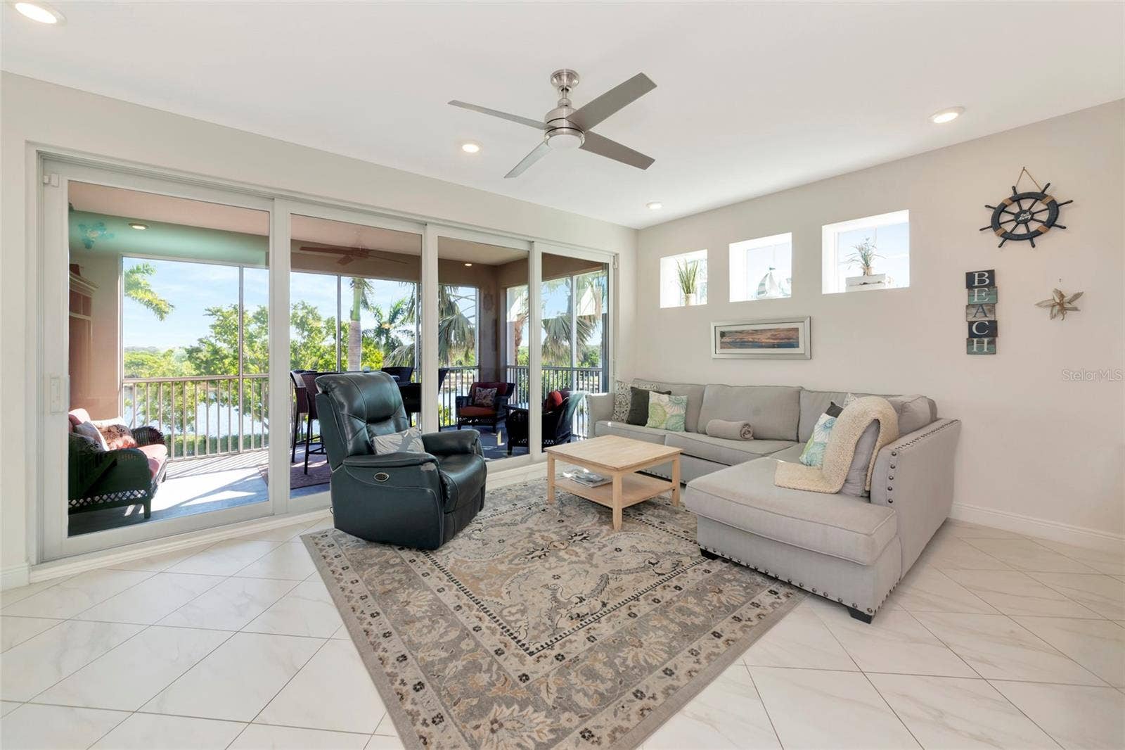 395 ARUBA CIRCLE, #203, Bradenton, FL 34209 395 ARUBA CIRCLE, #203, Bradenton, FL 34209