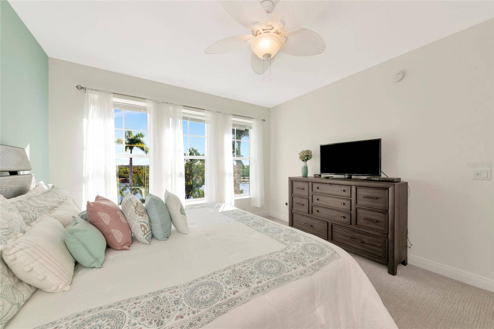 395 ARUBA CIRCLE, #203, Bradenton, FL 34209 395 ARUBA CIRCLE, #203, Bradenton, FL 34209