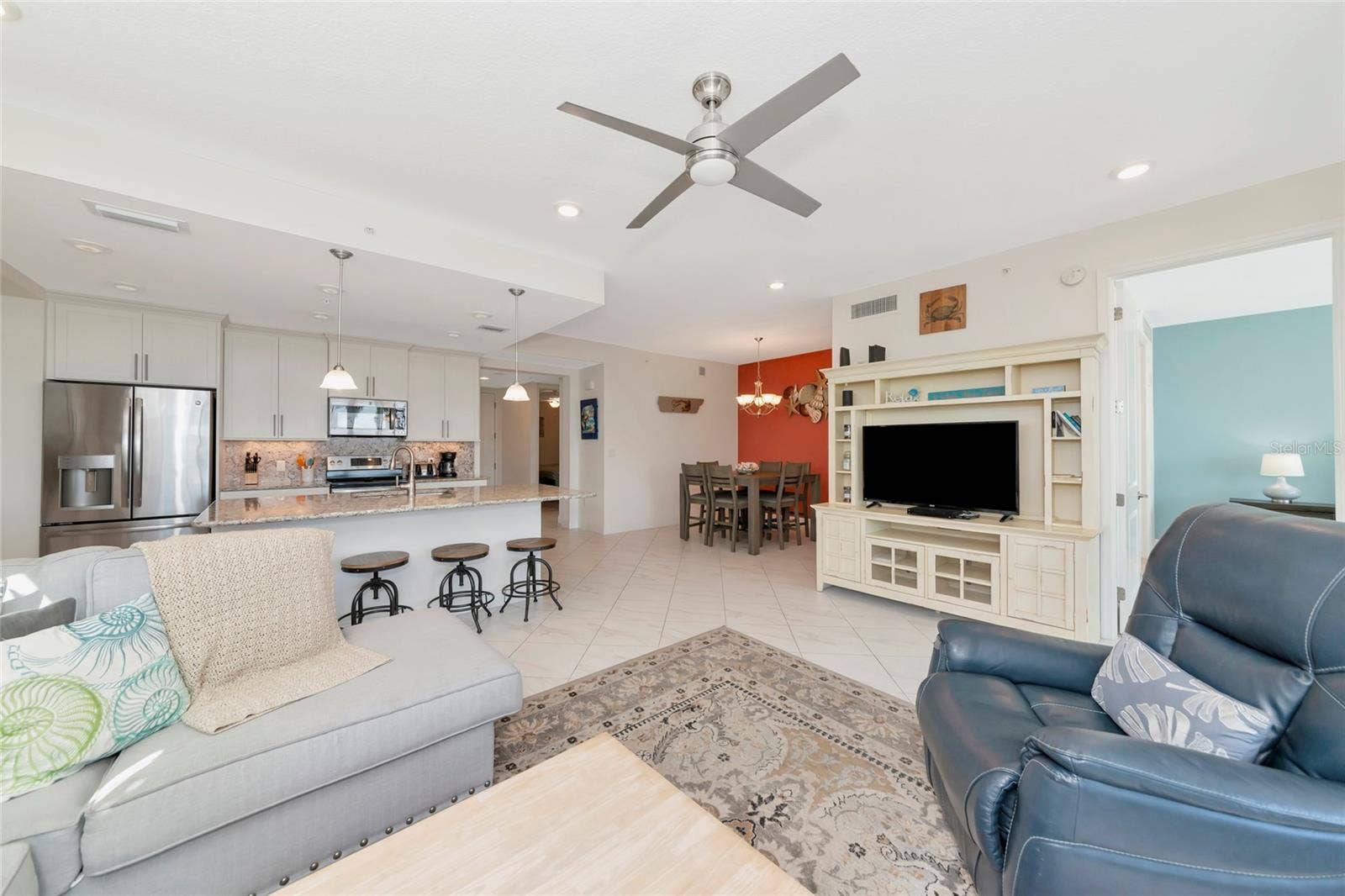 395 ARUBA CIRCLE, #203, Bradenton, FL 34209 395 ARUBA CIRCLE, #203, Bradenton, FL 34209
