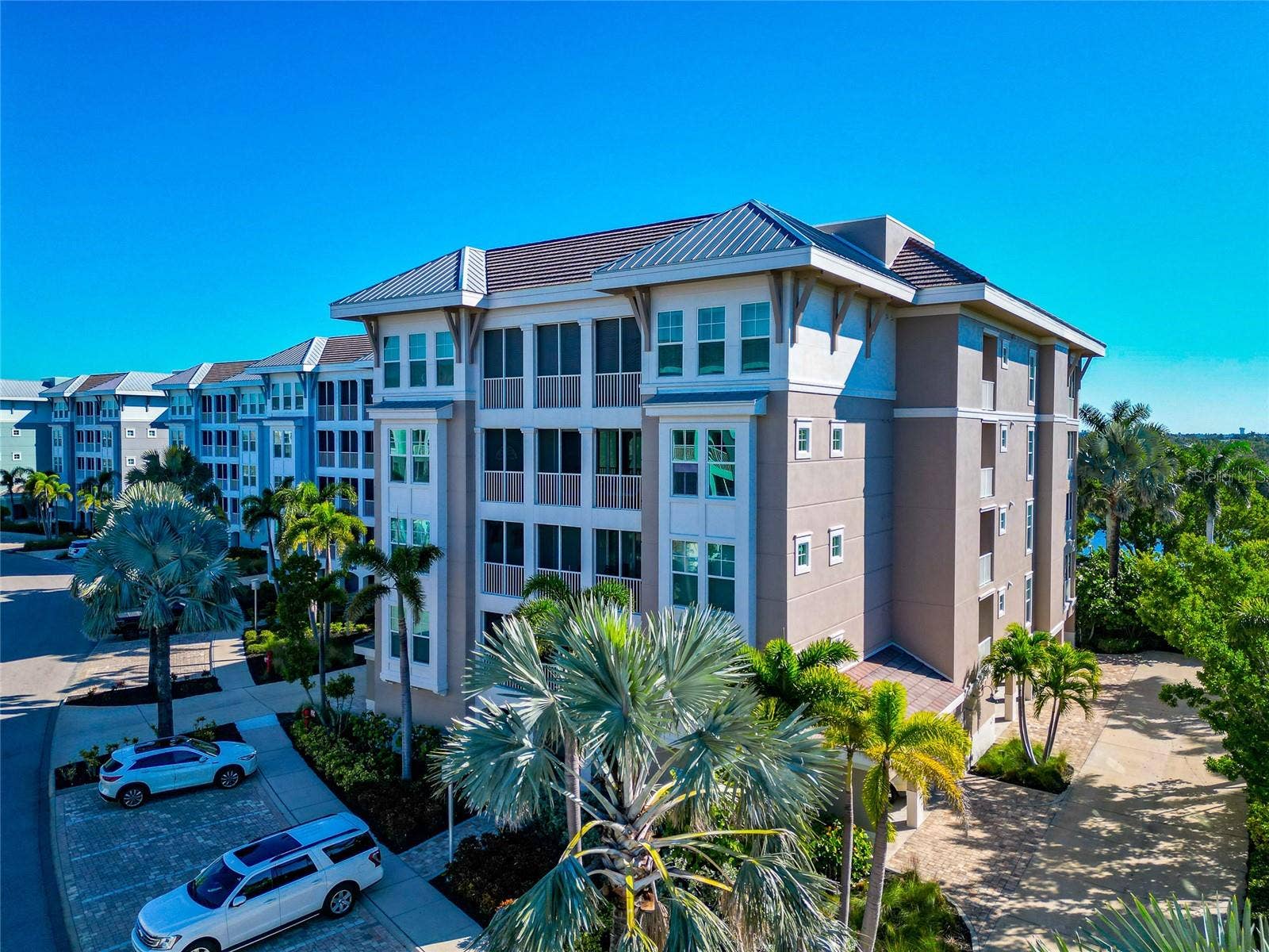 395 ARUBA CIRCLE, #203, Bradenton, FL 34209 395 ARUBA CIRCLE, #203, Bradenton, FL 34209