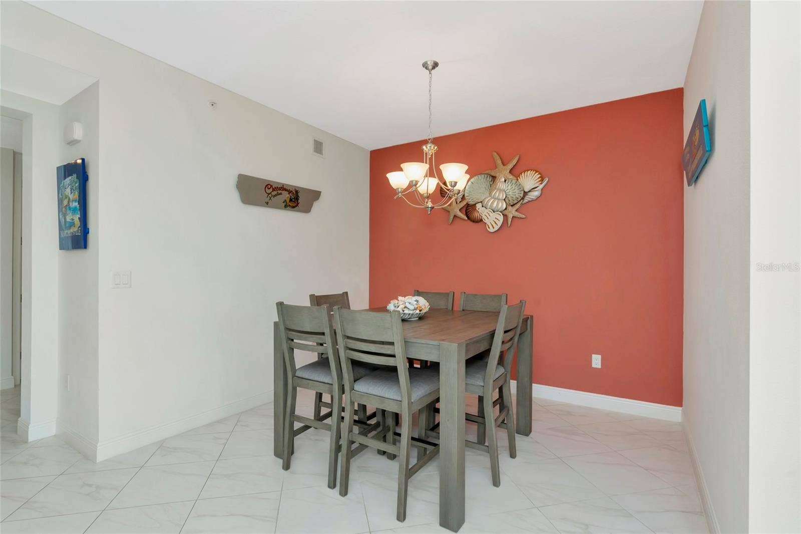 395 ARUBA CIRCLE, #203, Bradenton, FL 34209 395 ARUBA CIRCLE, #203, Bradenton, FL 34209