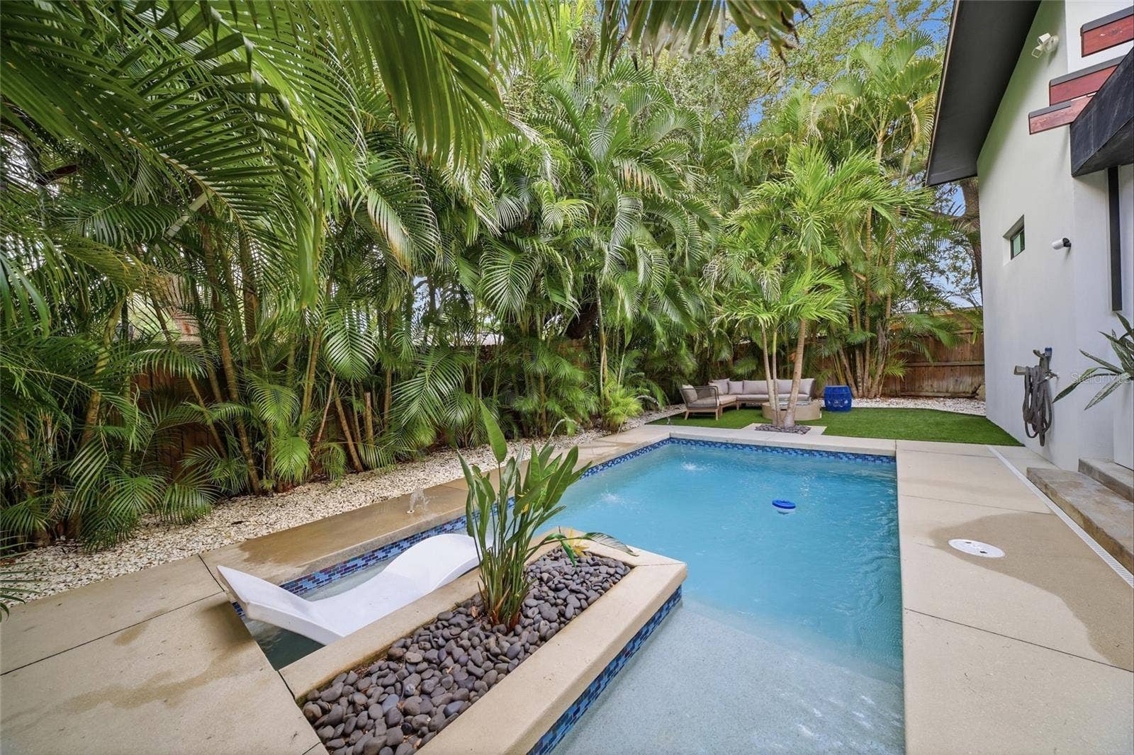 2476 FLOYD STREET, Sarasota, FL 34239 2476 FLOYD STREET, Sarasota, FL 34239