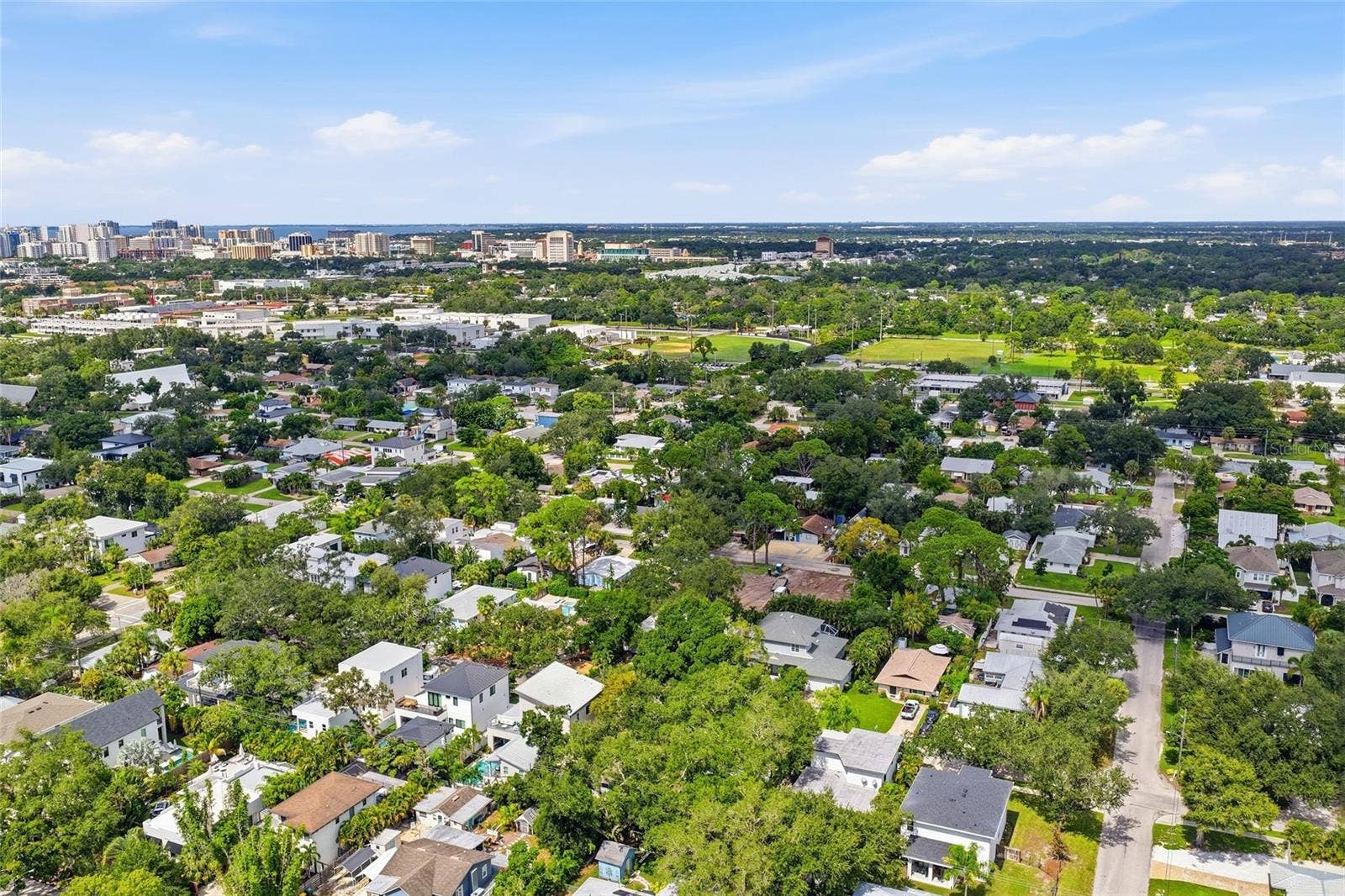 2476 FLOYD STREET, Sarasota, FL 34239 2476 FLOYD STREET, Sarasota, FL 34239