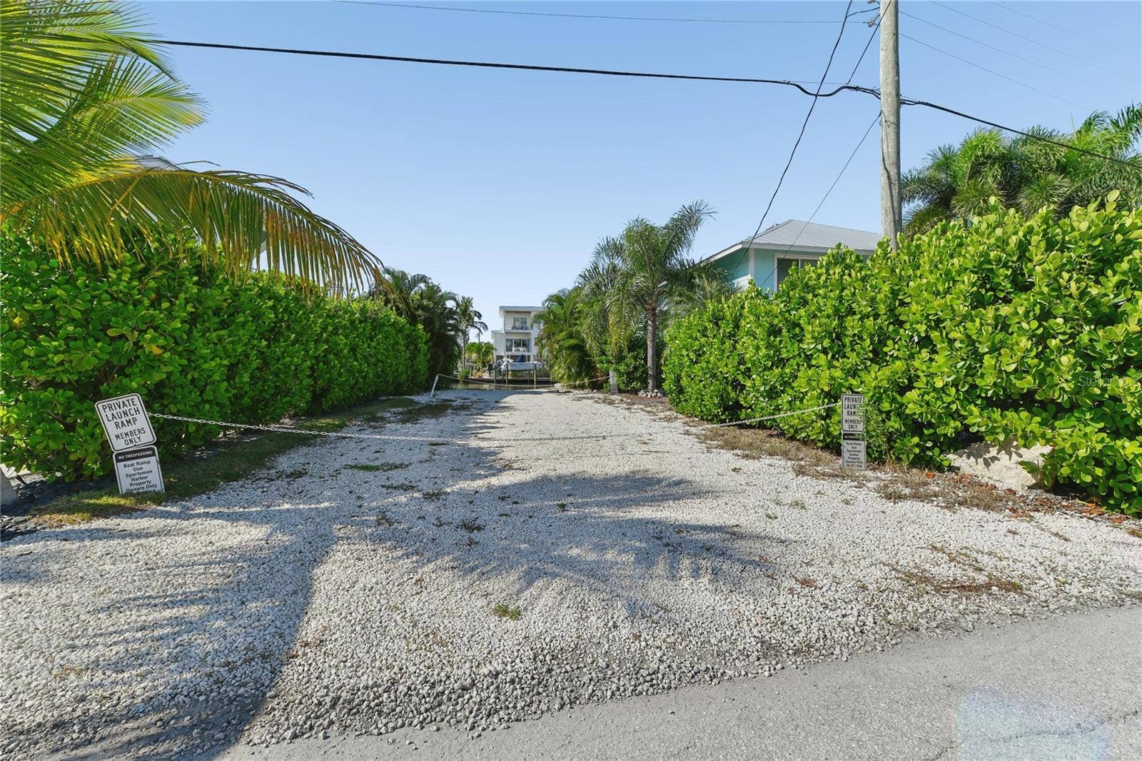 264 S HARBOR DRIVE, Holmes Beach, FL 34217 Sportsman Harbor Boat Ramp