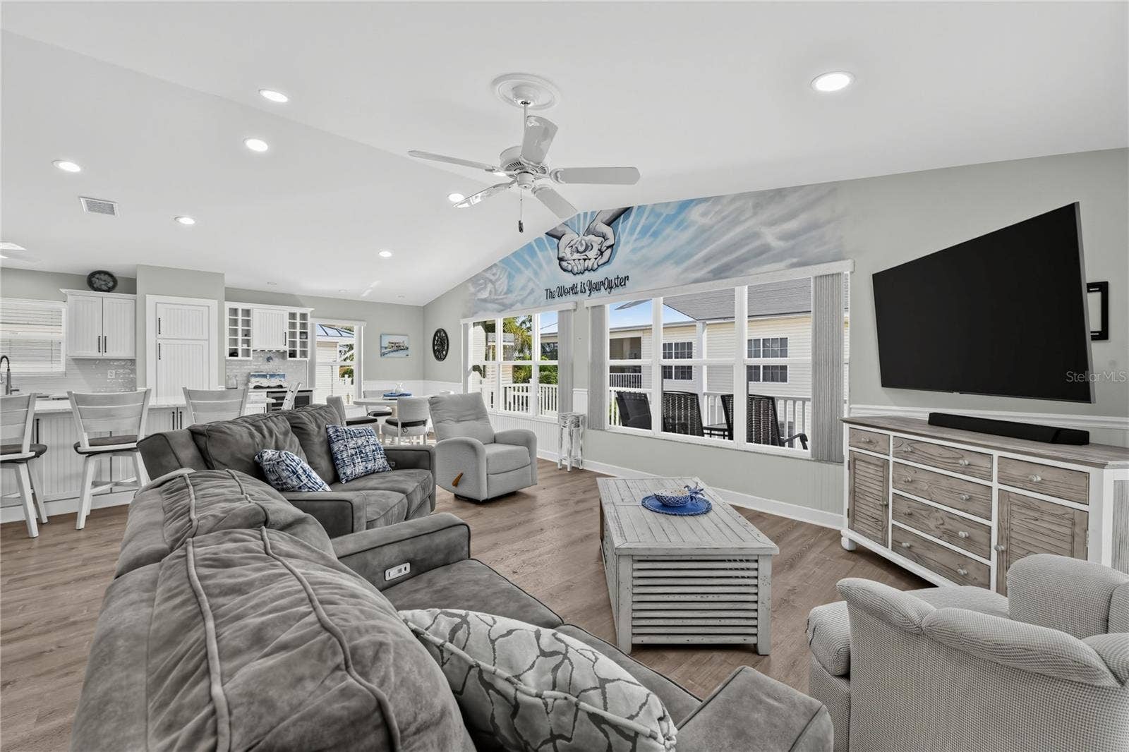 264 S HARBOR DRIVE, Holmes Beach, FL 34217 264 S HARBOR DRIVE, Holmes Beach, FL 34217