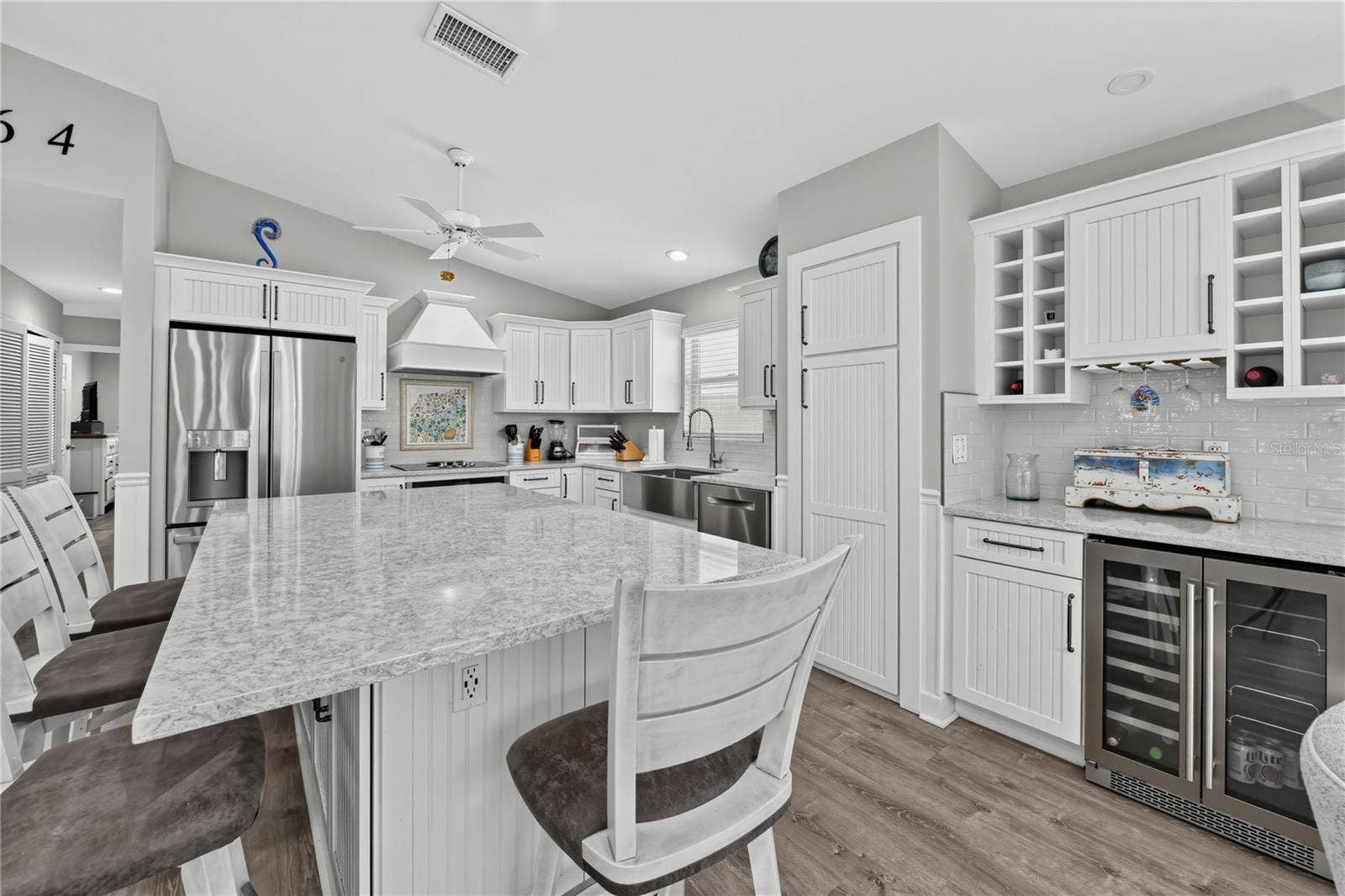 264 S HARBOR DRIVE, Holmes Beach, FL 34217 264 S HARBOR DRIVE, Holmes Beach, FL 34217