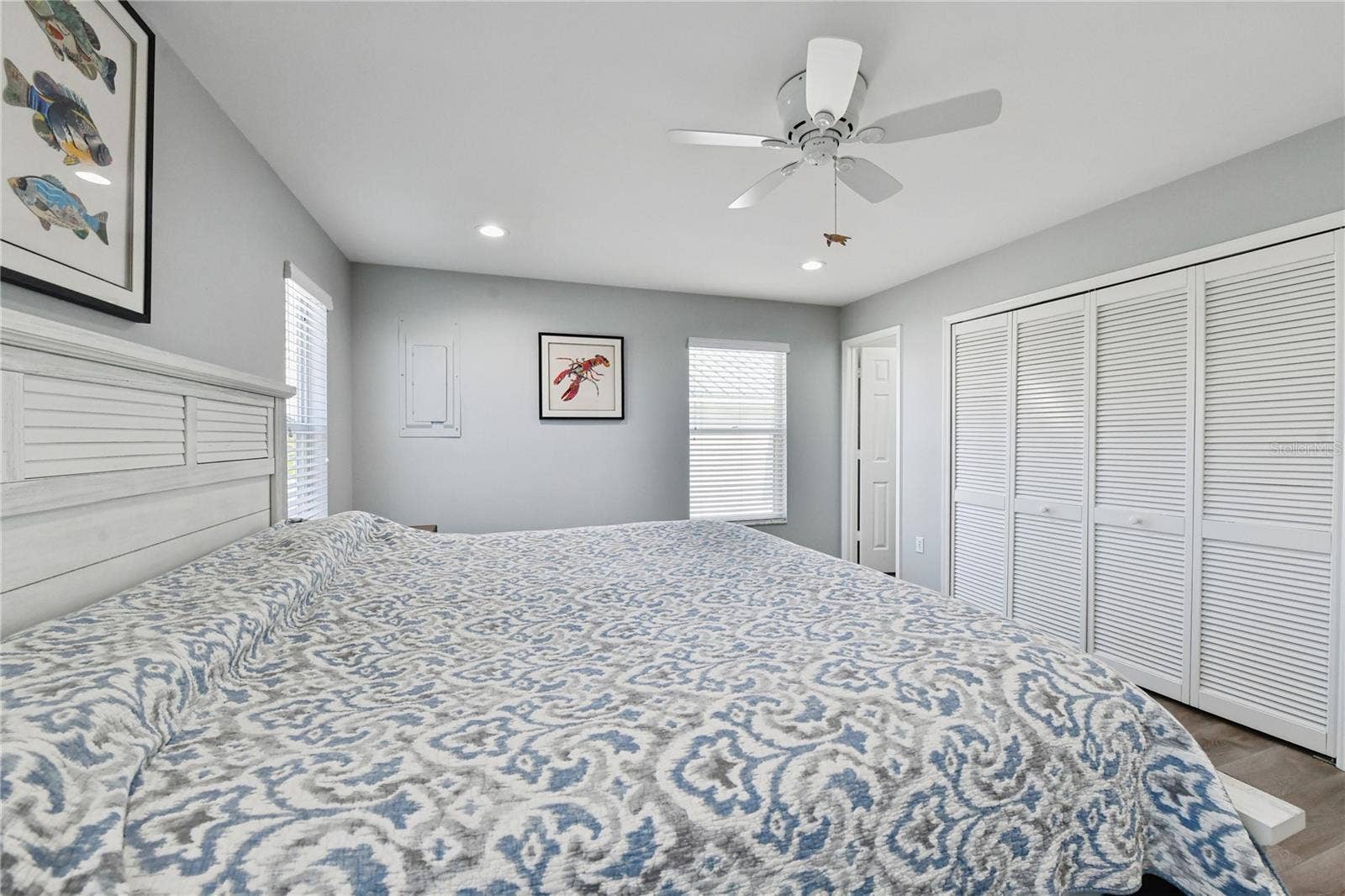 264 S HARBOR DRIVE, Holmes Beach, FL 34217 Master Bed