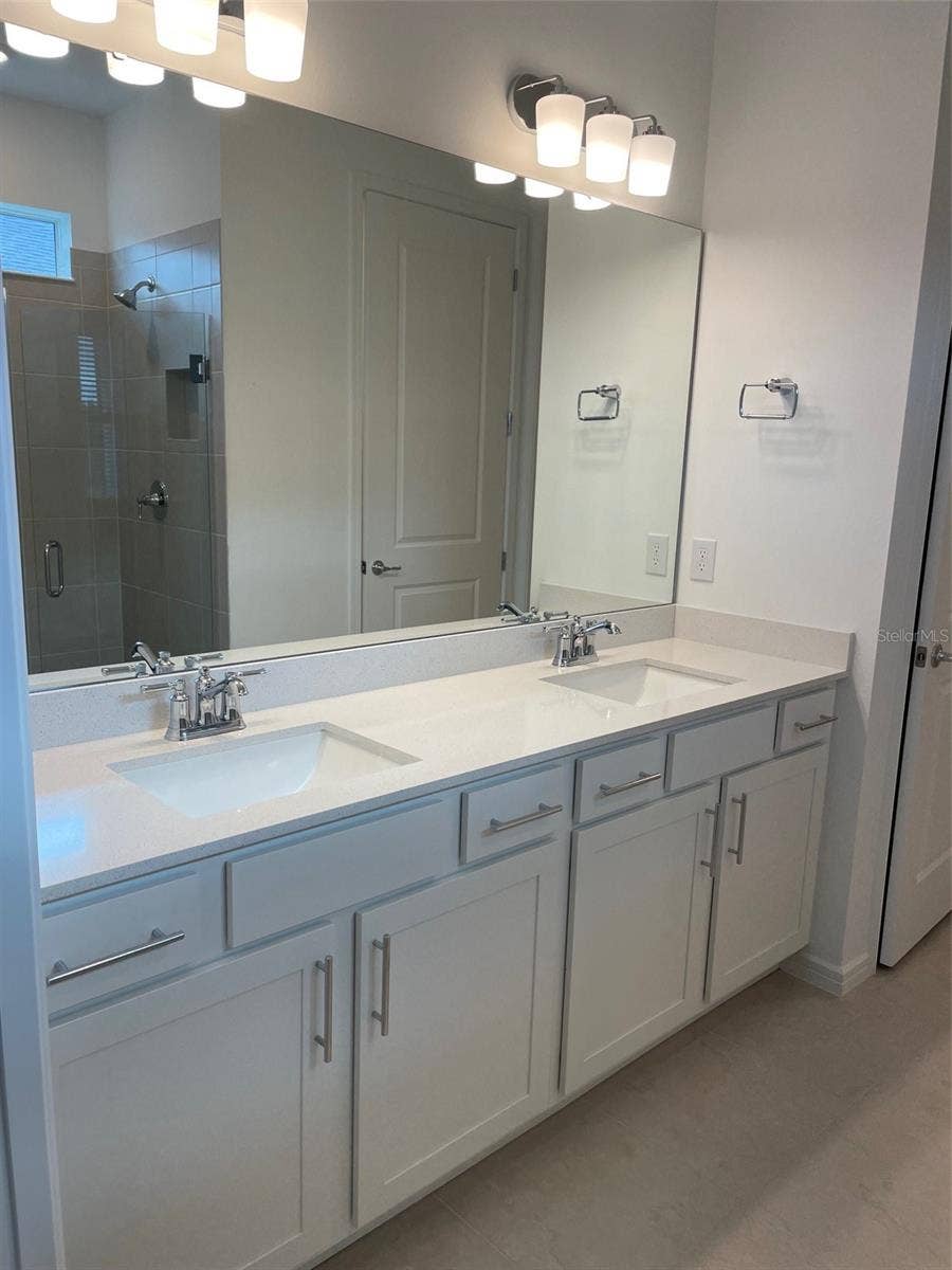 10434 SPRING TIDE WAY, Parrish, FL 34219 Dual sink vanity in master bath