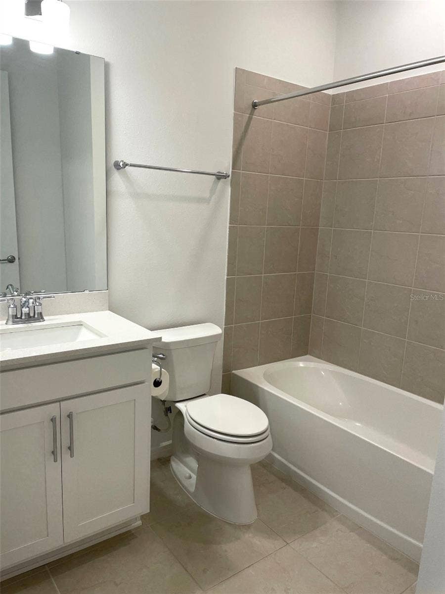 10434 SPRING TIDE WAY, Parrish, FL 34219 Guest bath