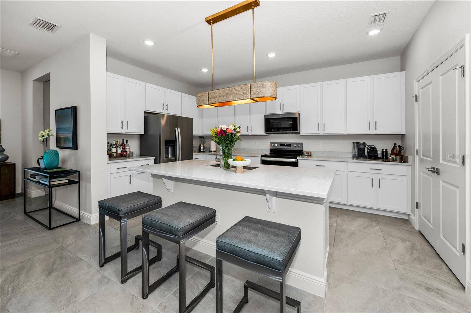 12485 ACHASTA BOULEVARD, Hudson, FL 34669 12485 ACHASTA BOULEVARD, Hudson, FL 34669