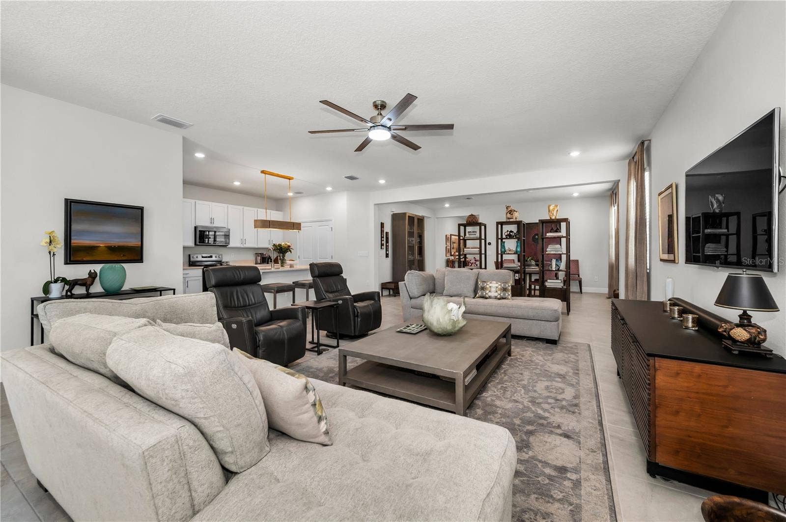 12485 ACHASTA BOULEVARD, Hudson, FL 34669 12485 ACHASTA BOULEVARD, Hudson, FL 34669