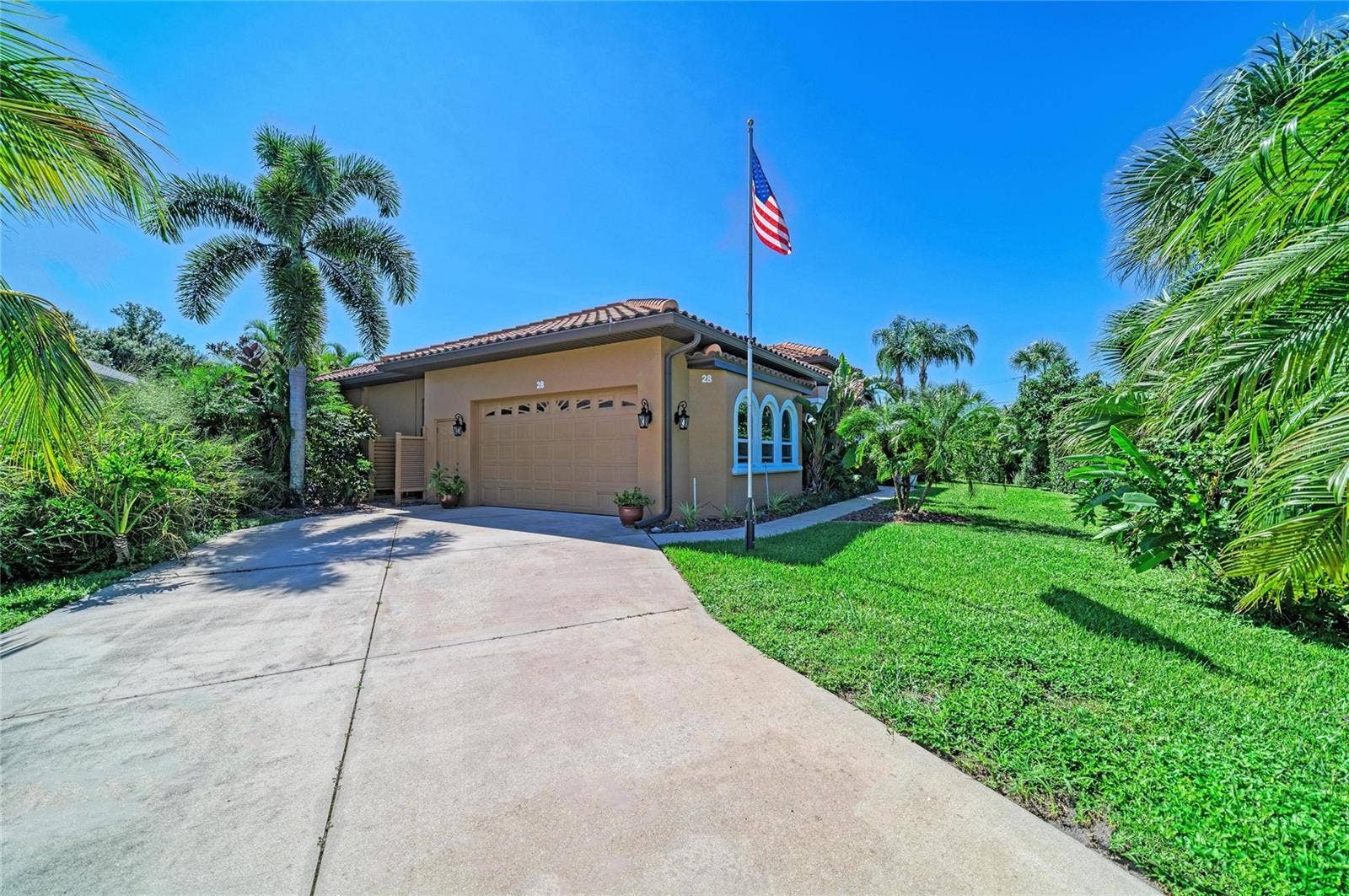 28 PAR VIEW ROAD, Rotonda West, FL 33947