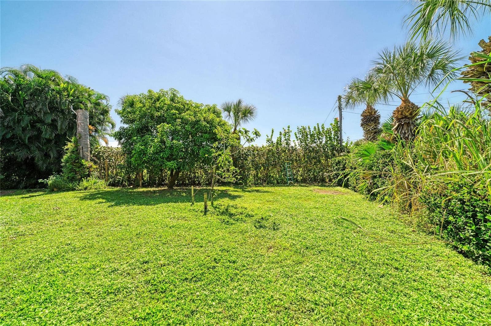 28 PAR VIEW ROAD, Rotonda West, FL 33947