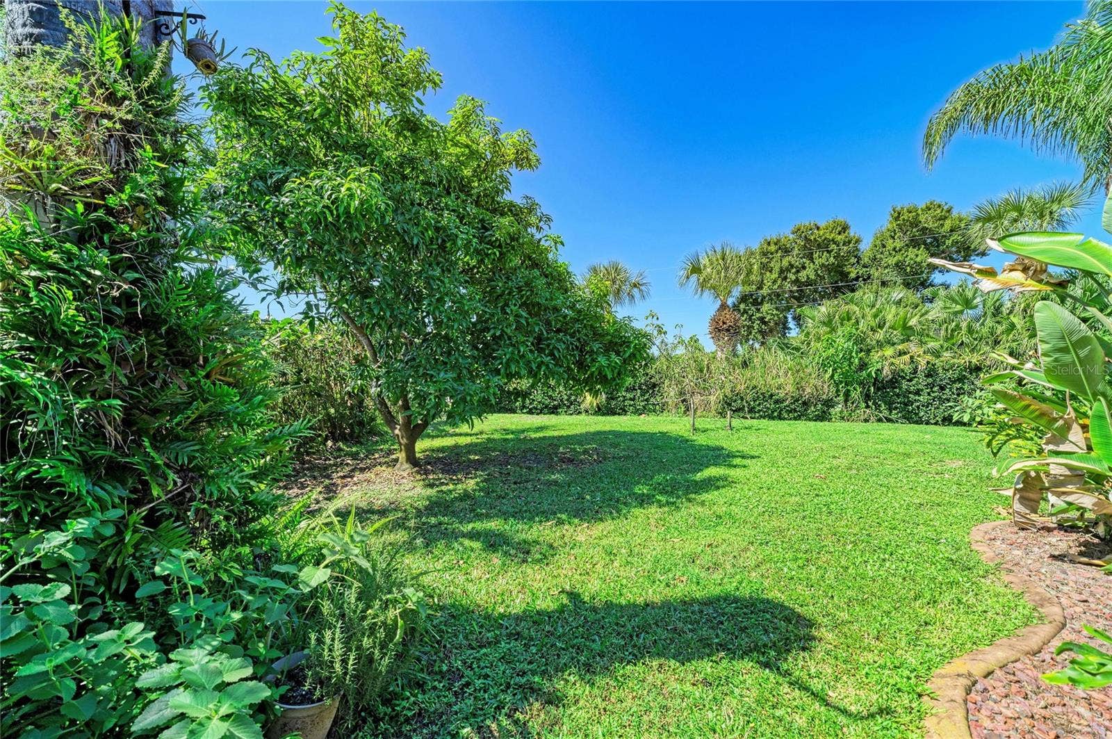 28 PAR VIEW ROAD, Rotonda West, FL 33947
