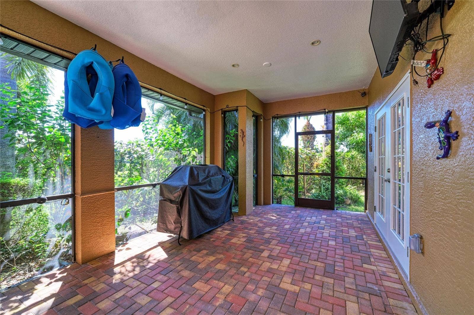 28 PAR VIEW ROAD, Rotonda West, FL 33947