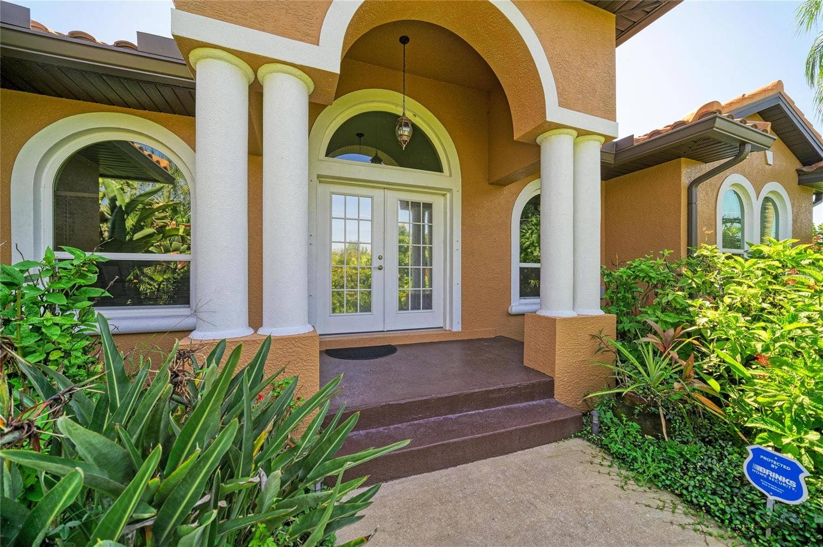 28 PAR VIEW ROAD, Rotonda West, FL 33947