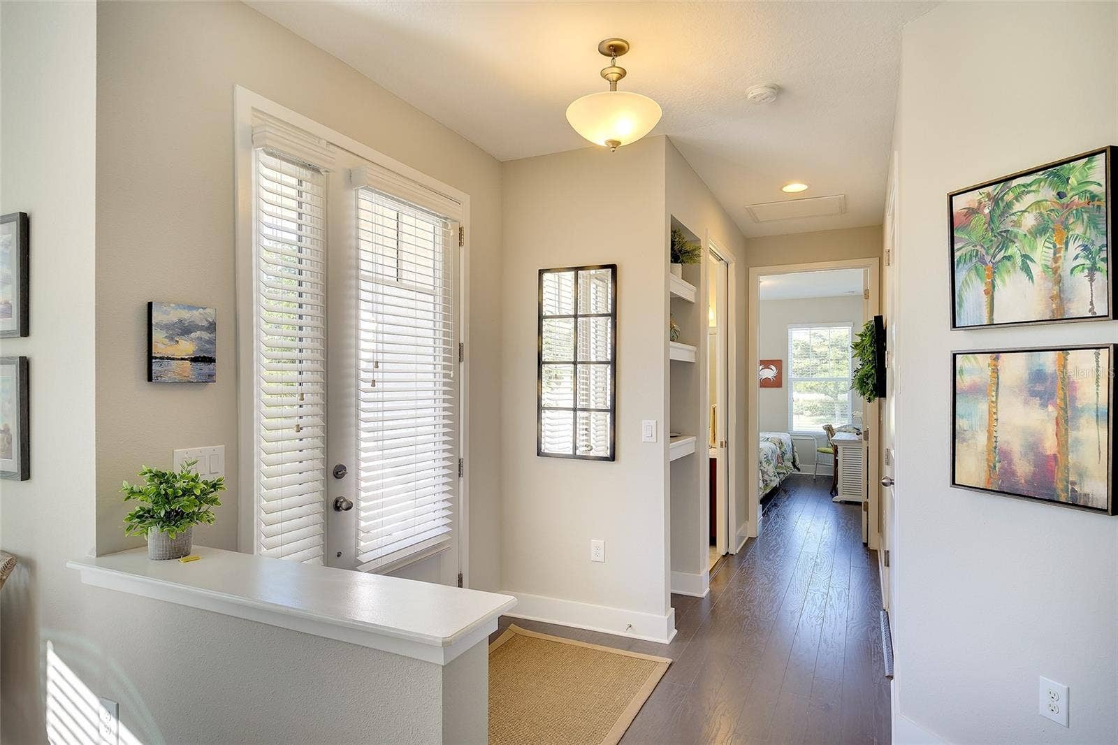 5048 COURSE DRIVE, Sarasota, FL 34232