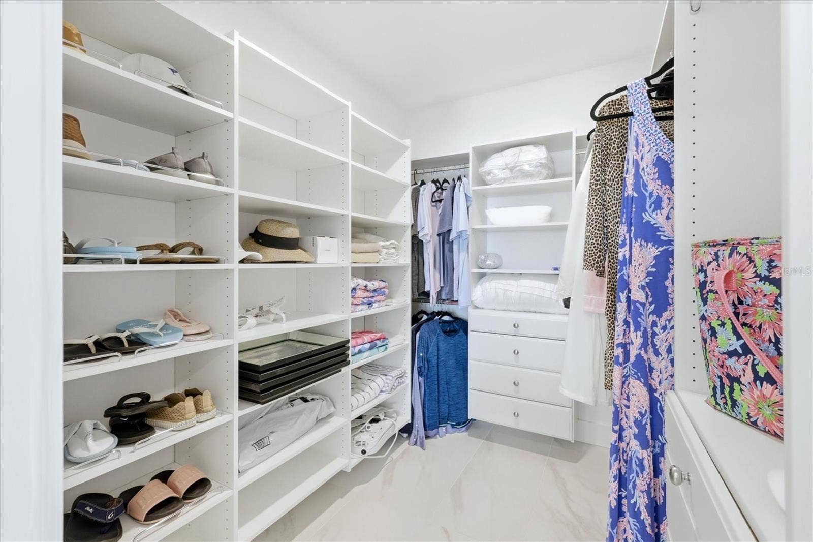 605 SUTTON PLACE, #101, Longboat Key, FL 34228