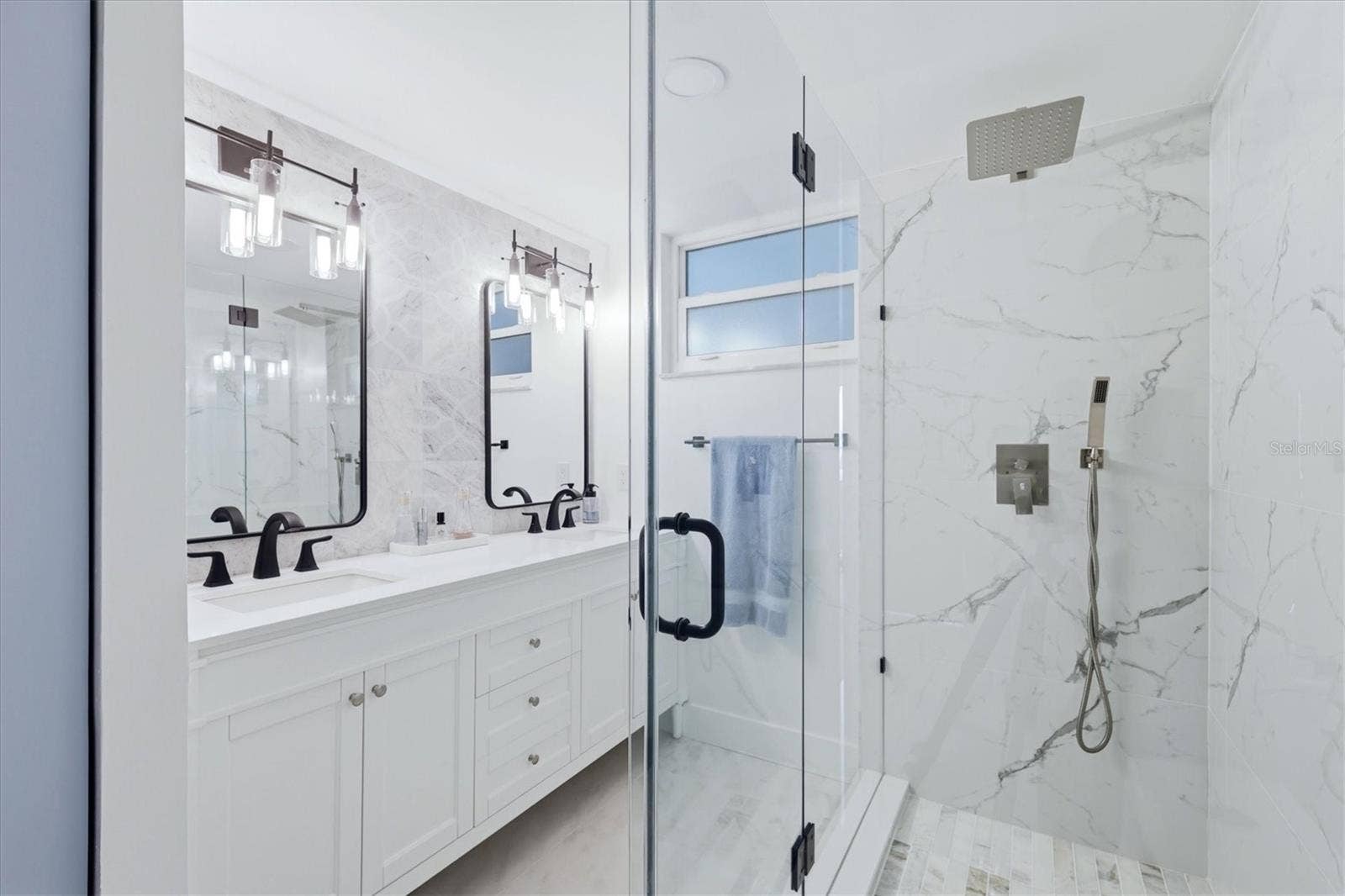 605 SUTTON PLACE, #101, Longboat Key, FL 34228