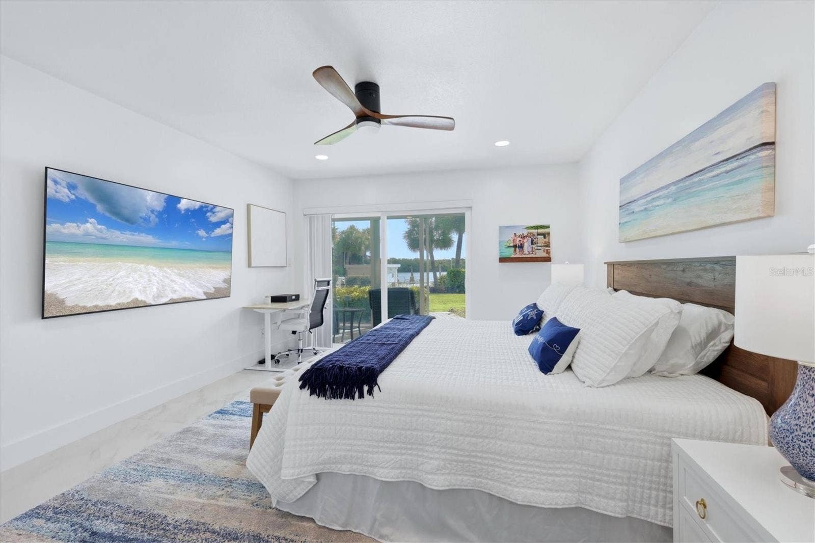 605 SUTTON PLACE, #101, Longboat Key, FL 34228