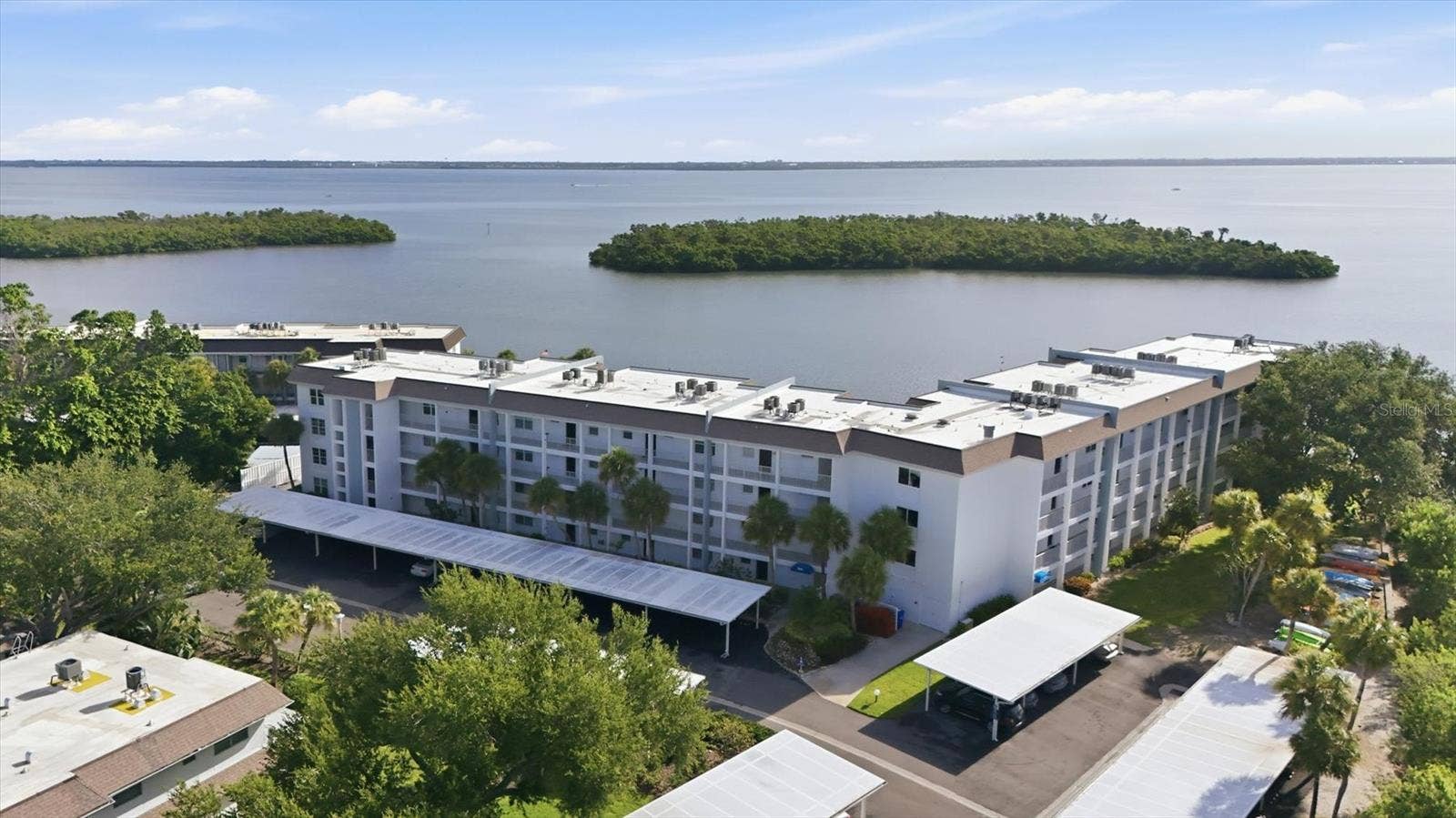 605 SUTTON PLACE, #101, Longboat Key, FL 34228