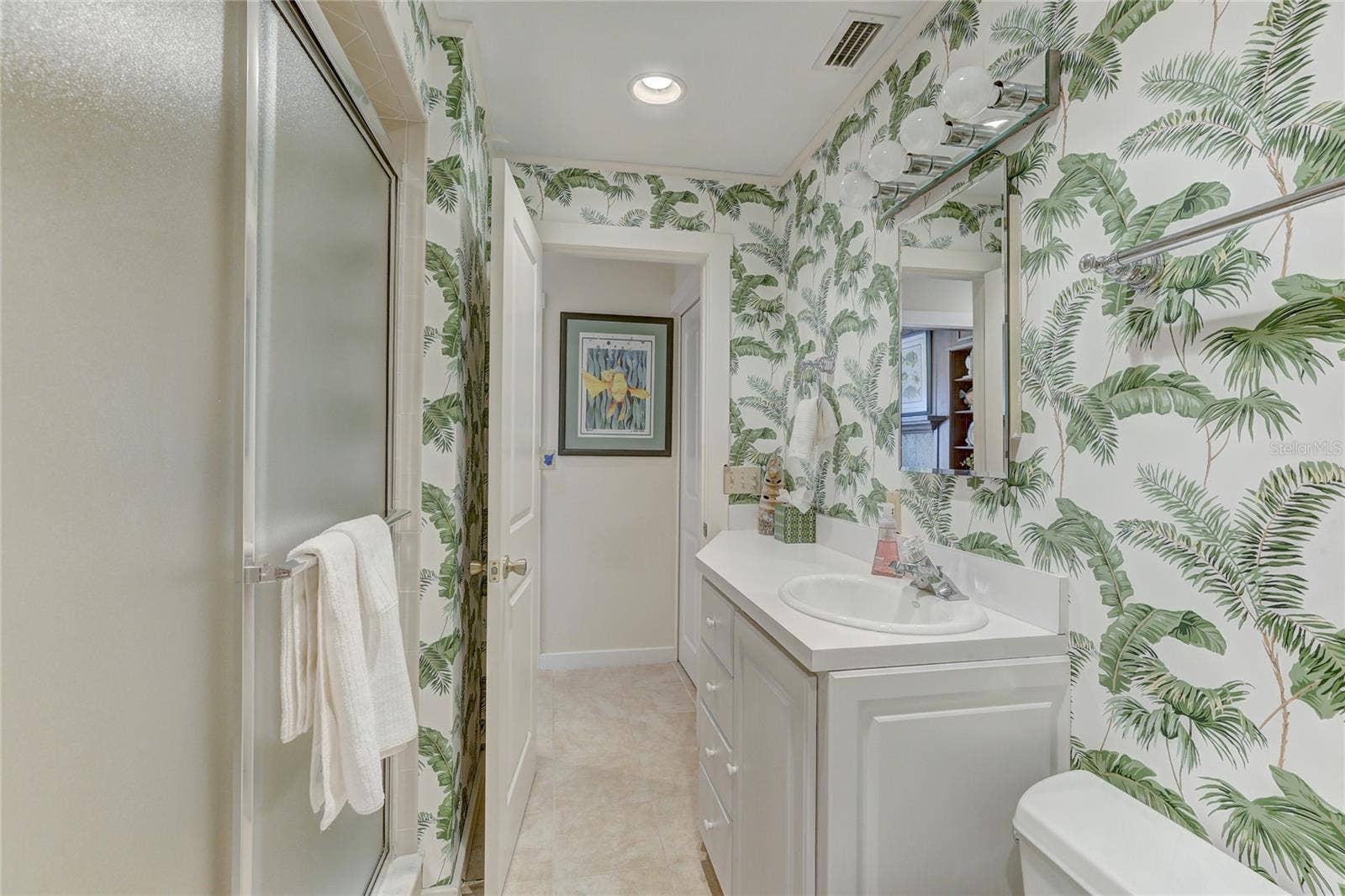 Jack & Jill Bathroom