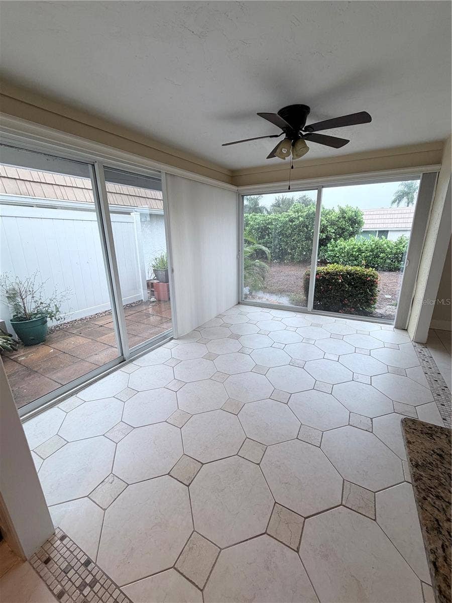2320 AQUABLUFF PLACE, #V274, Sarasota, FL 34231 2320 AQUABLUFF PLACE, #V274, Sarasota, FL 34231