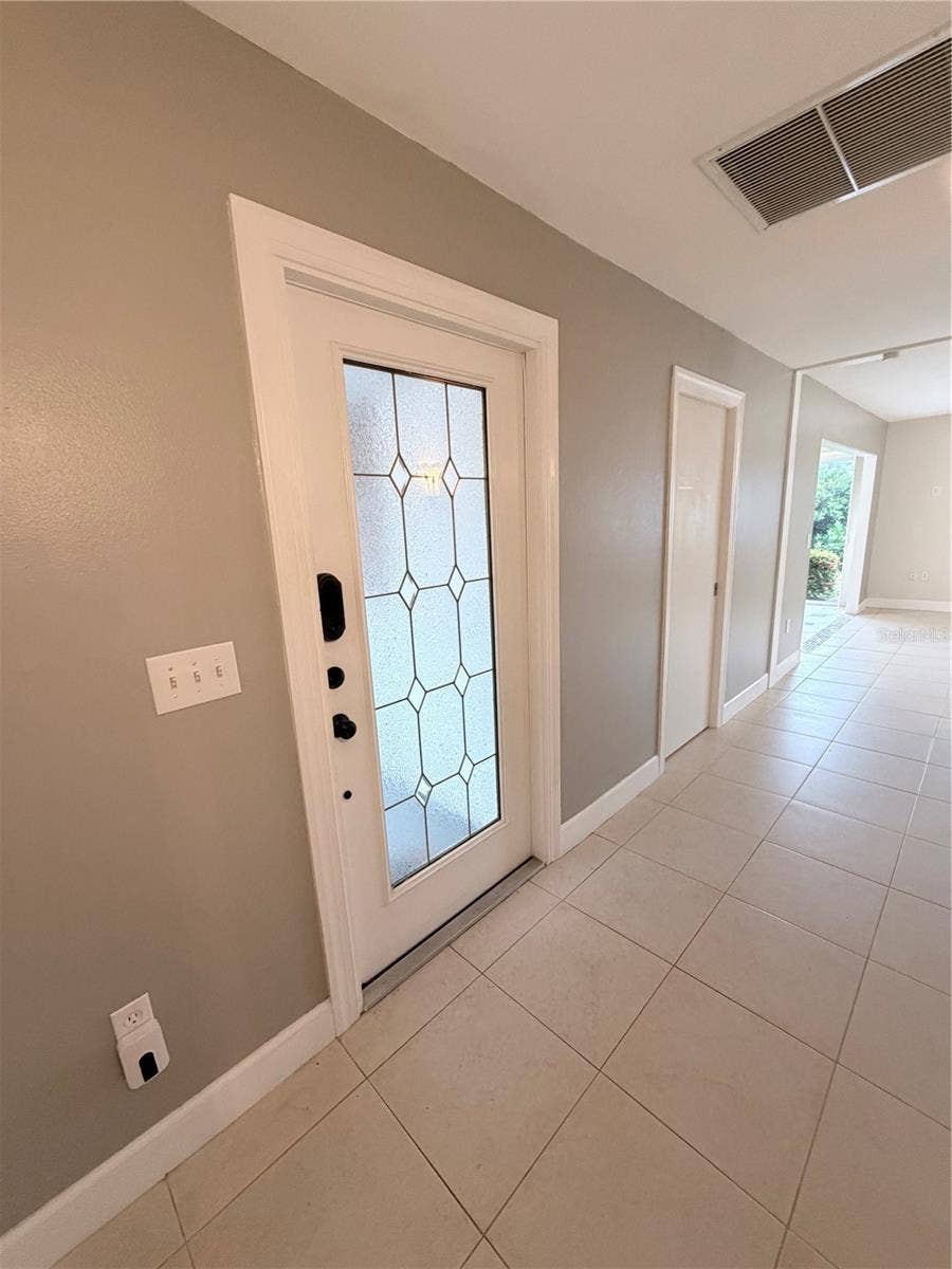 2320 AQUABLUFF PLACE, #V274, Sarasota, FL 34231 2320 AQUABLUFF PLACE, #V274, Sarasota, FL 34231