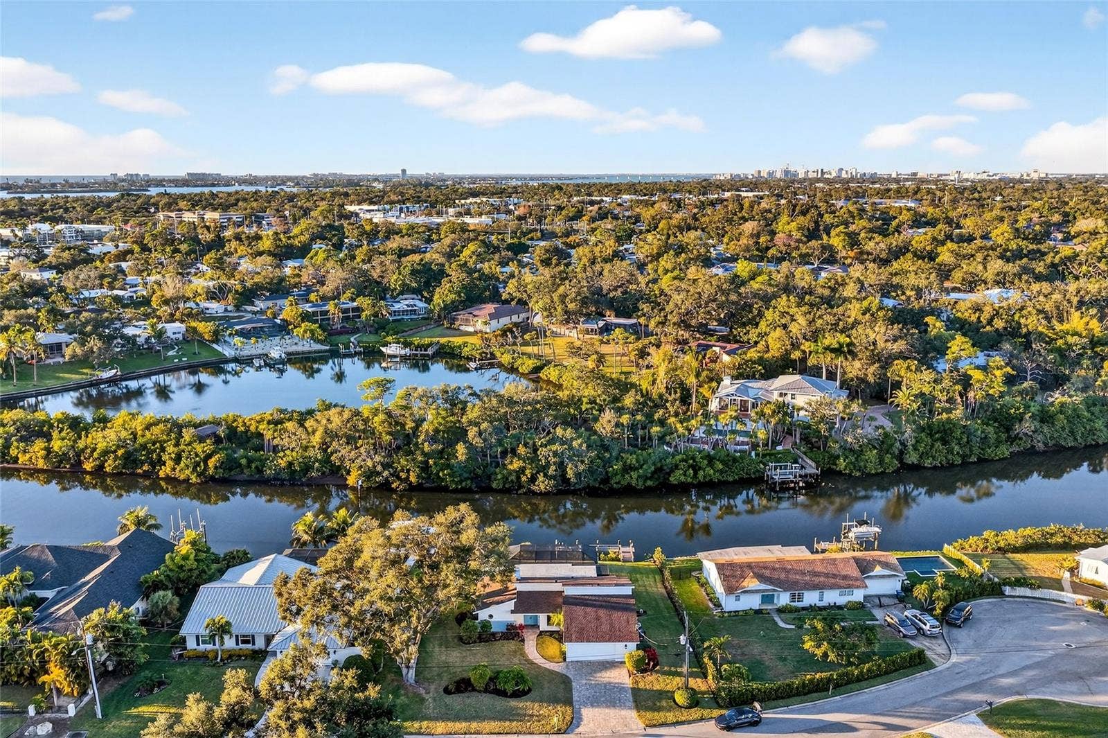 5424 AMERICA DRIVE, Sarasota, FL 34231