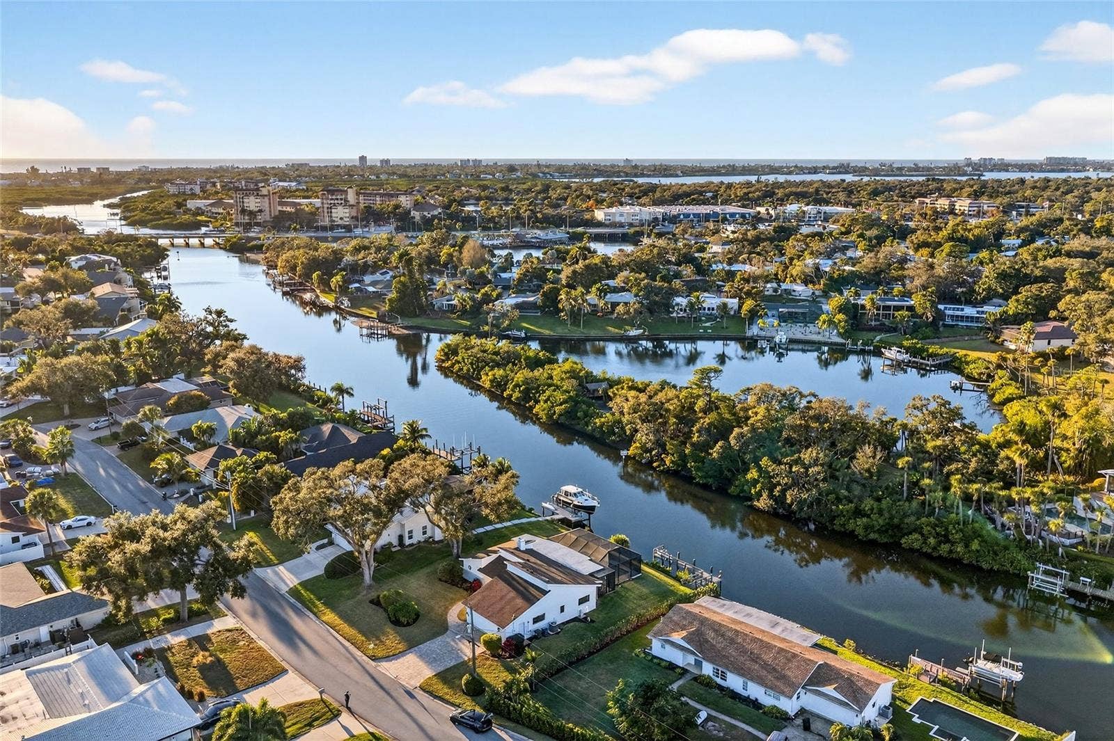 5424 AMERICA DRIVE, Sarasota, FL 34231