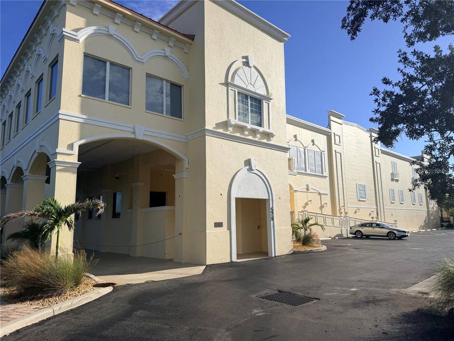 Property photo for 570 BLACKBURN POINT ROAD, #Siesta 25, Osprey, FL