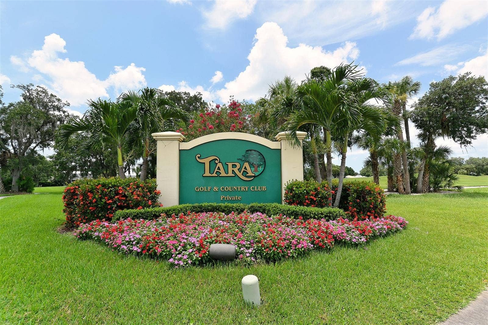 5469 FAIR OAKS STREET, #5C, Bradenton, FL 34203 5469 FAIR OAKS STREET, #5C, Bradenton, FL 34203